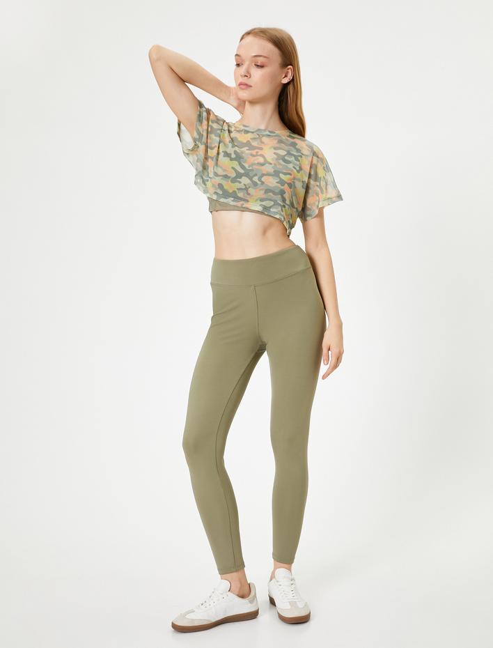  Transparan Crop Tişört Spor Kısa Kollu Bisiklet Yaka Kamuflaj Desenli