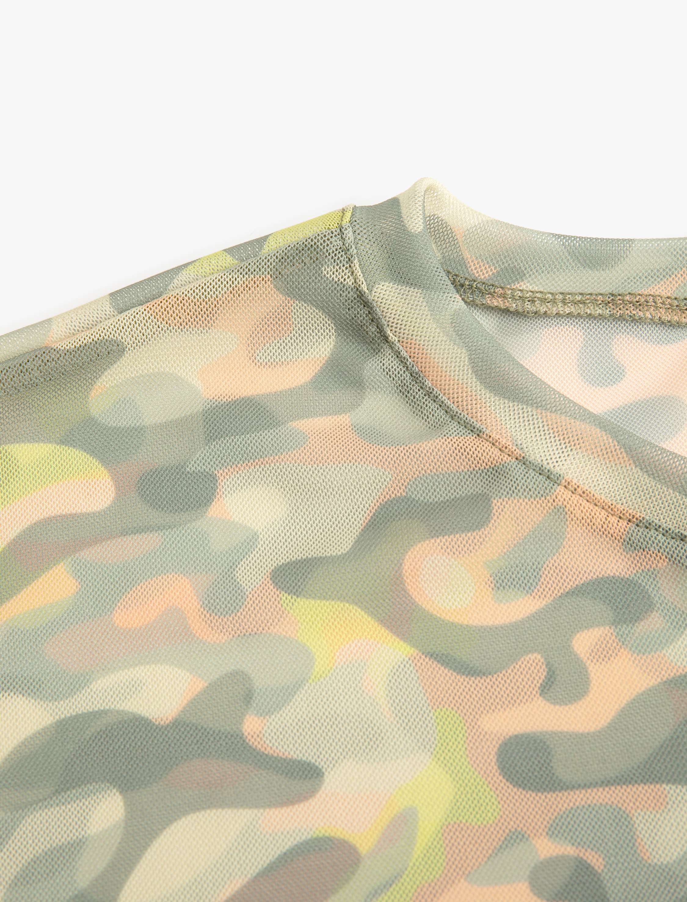   Transparan Crop Tişört Spor Kısa Kollu Bisiklet Yaka Kamuflaj Desenli