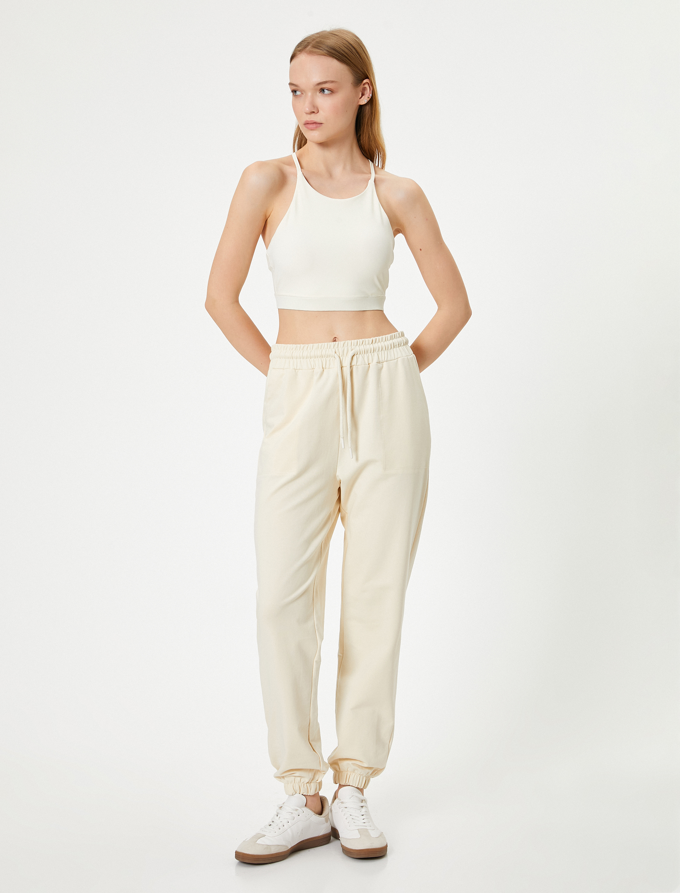   Jogger Eşofman Altı Spor Yüksek Bel Cepli Beli Bağlamalı Pamuklu Rahat Kalıp