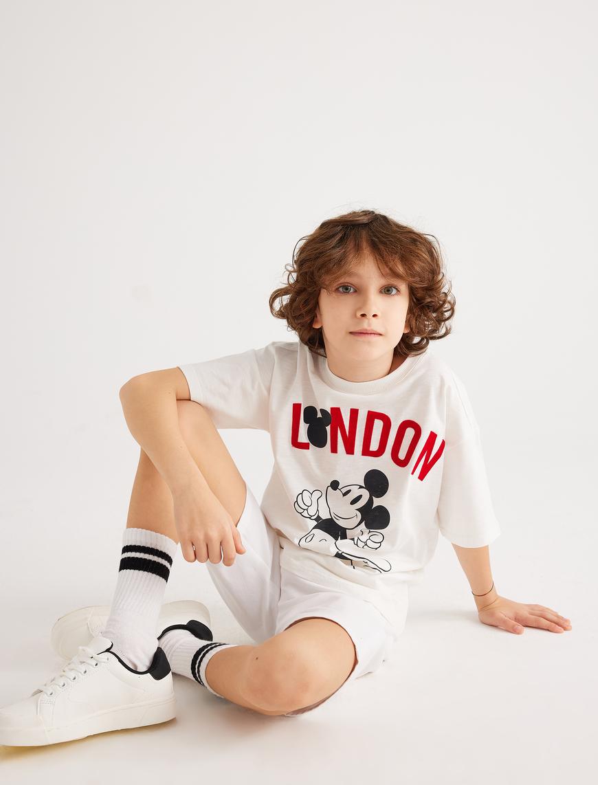  Erkek Çocuk Mickey Mouse Tişört Lisanslı Kısa Kollu Bisiklet Yaka Pamuklu