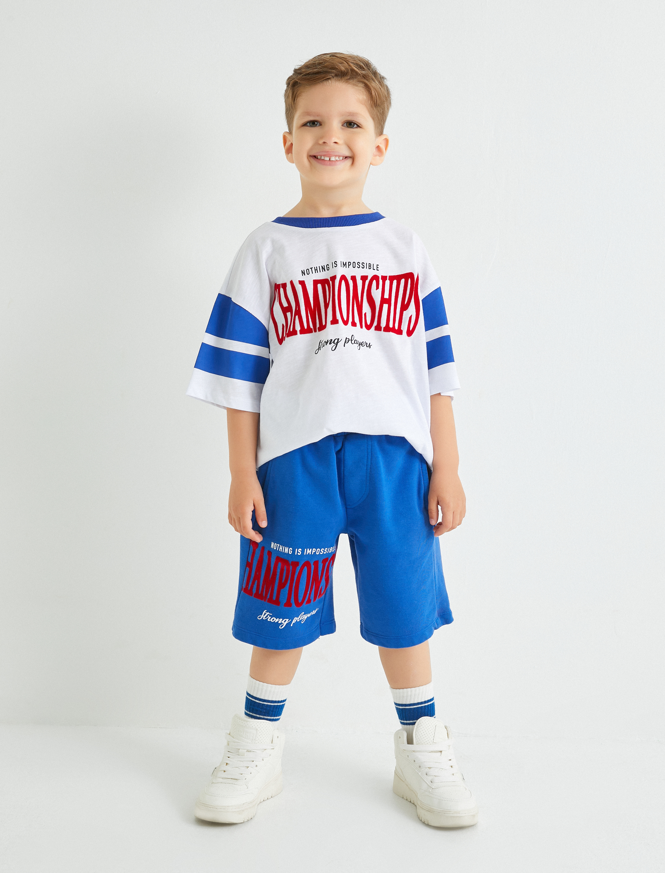  Erkek Çocuk Tişört Spor Temalı Kısa Kollu Bisiklet Yaka Renk Bloklu Pamuklu