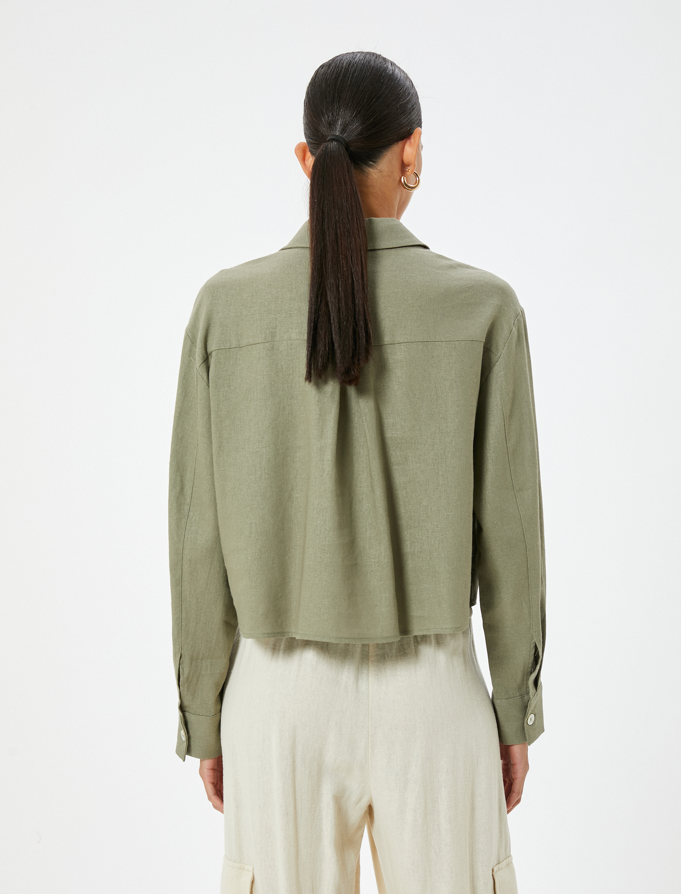   Crop Gömlek Keten Karışımlı Uzun Kollu Cepli Düğmeli