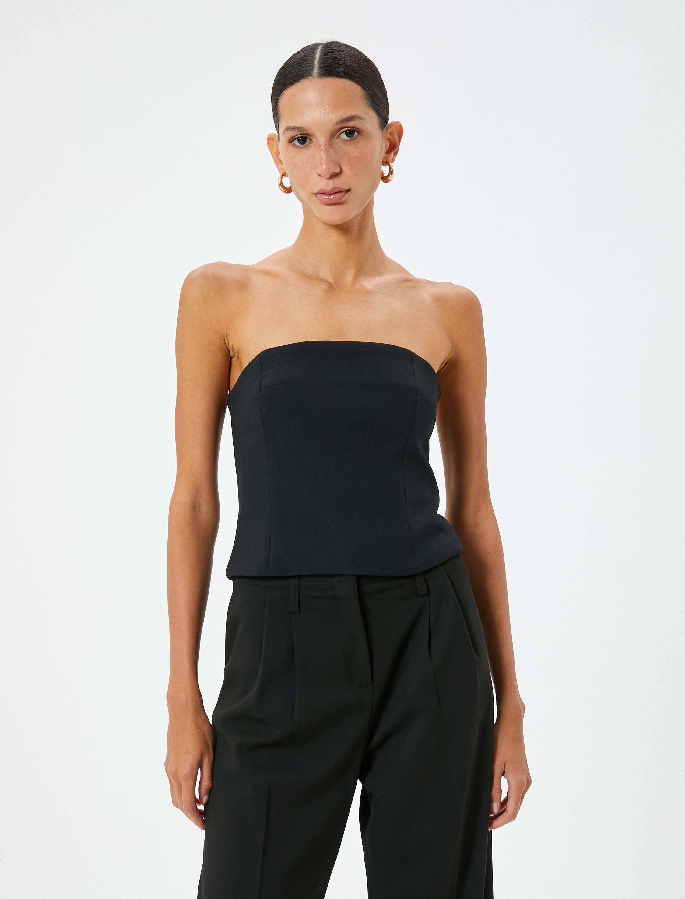   Crop Straplez Üst Arkası Fermuar Kapamalı Slim Fit