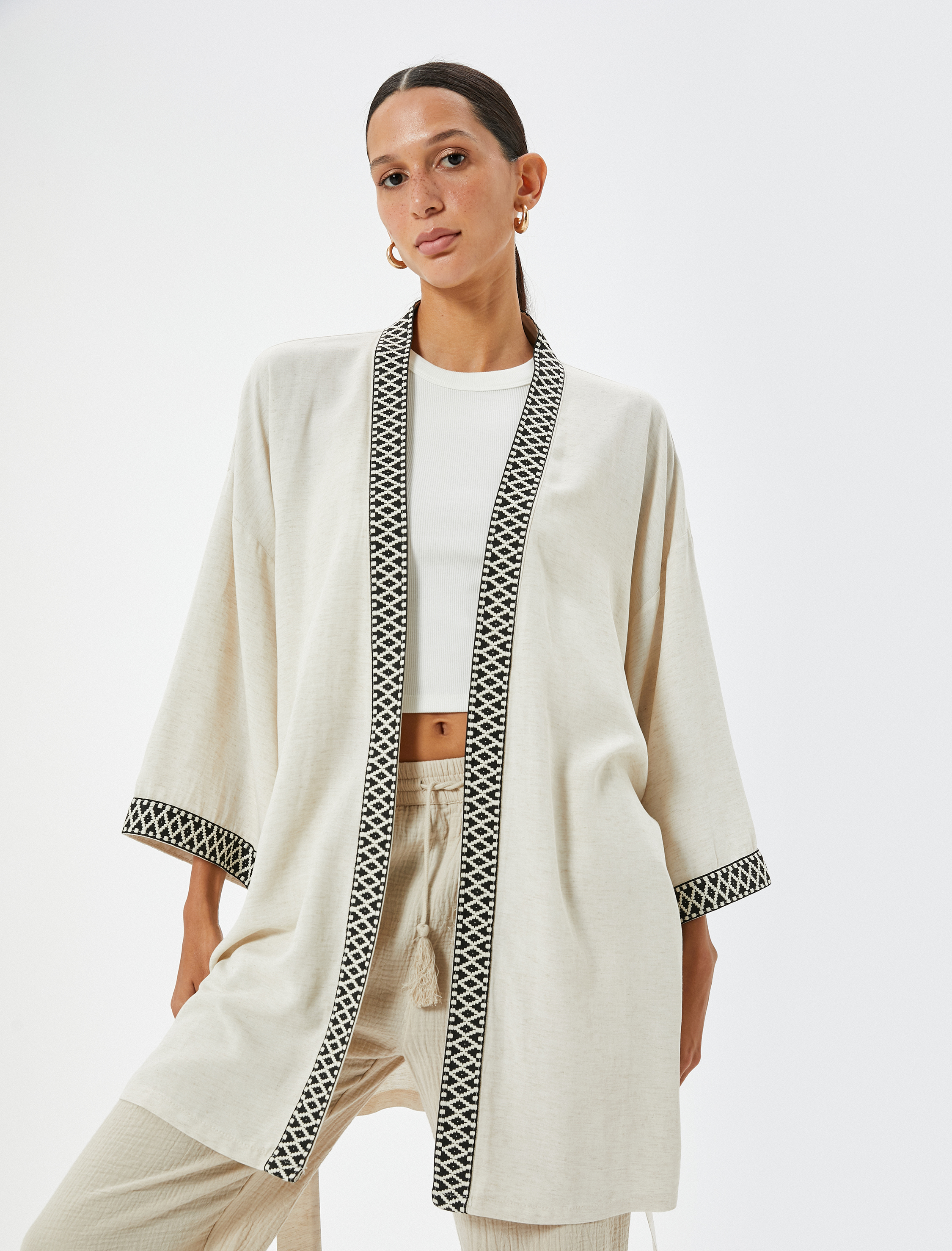 Keten Viskon Karışımlı Oversize Kimono Geniş 3/4 Kol Desenli Kemer Detaylı