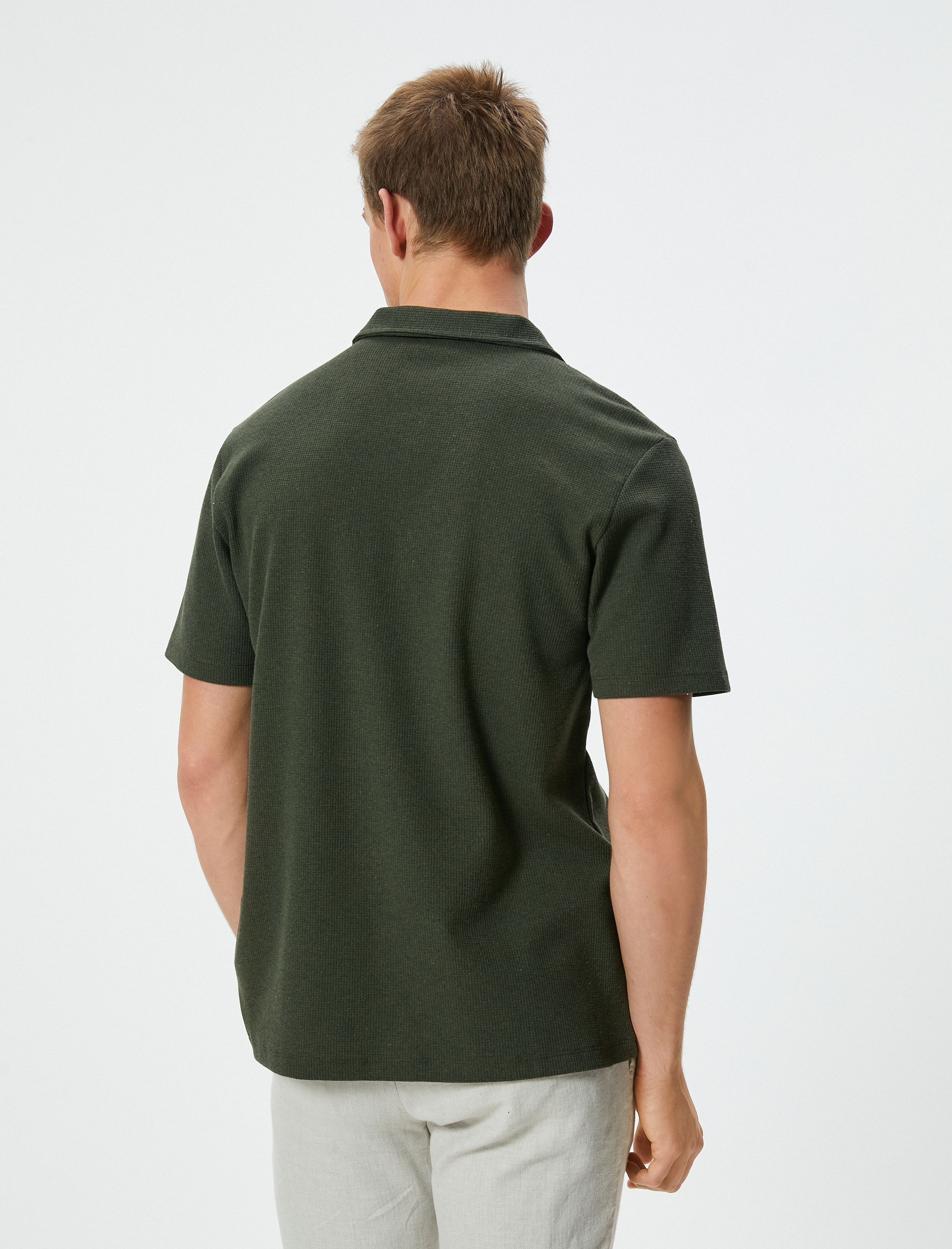   Yarım Fermuarlı Polo Tişört Kısa Kollu Dokulu