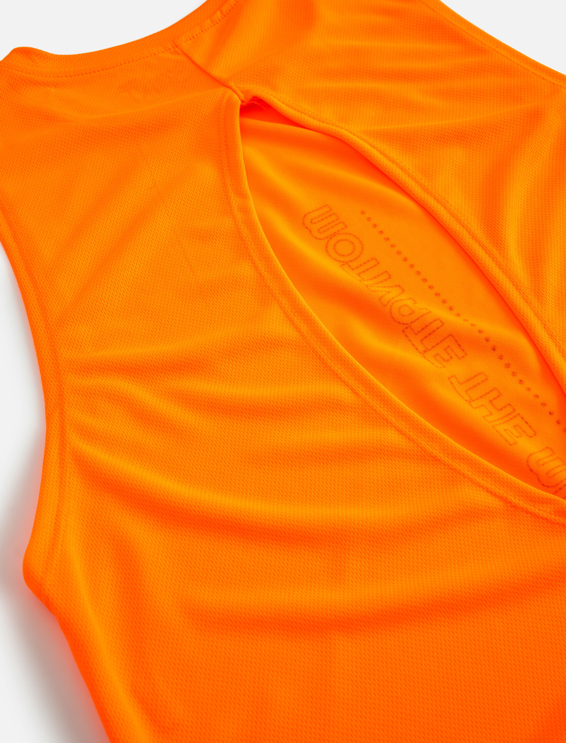   Arkası Pencere Detaylı Uzun Spor Atlet Bisiklet Yaka Baskılı