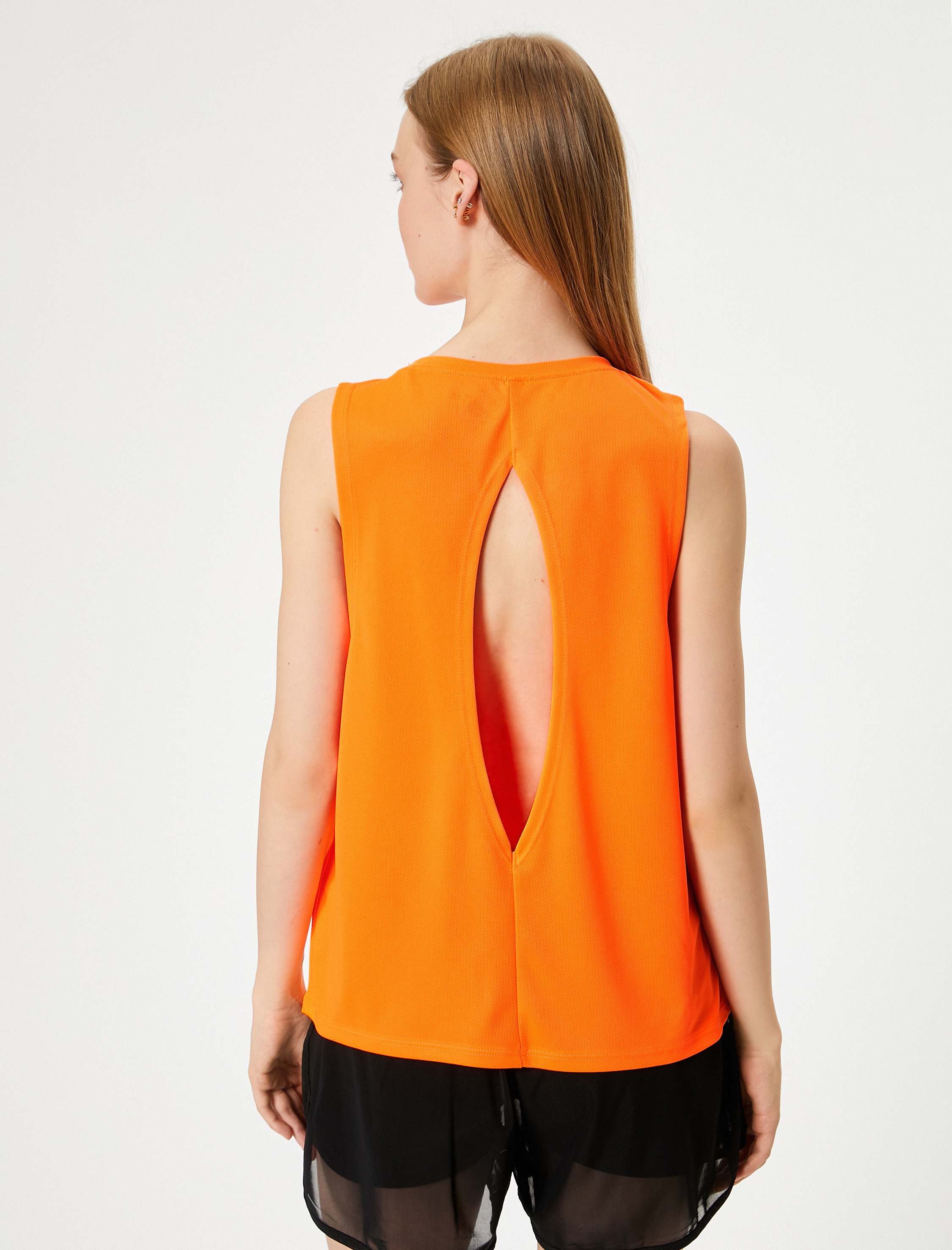   Arkası Pencere Detaylı Uzun Spor Atlet Bisiklet Yaka Baskılı