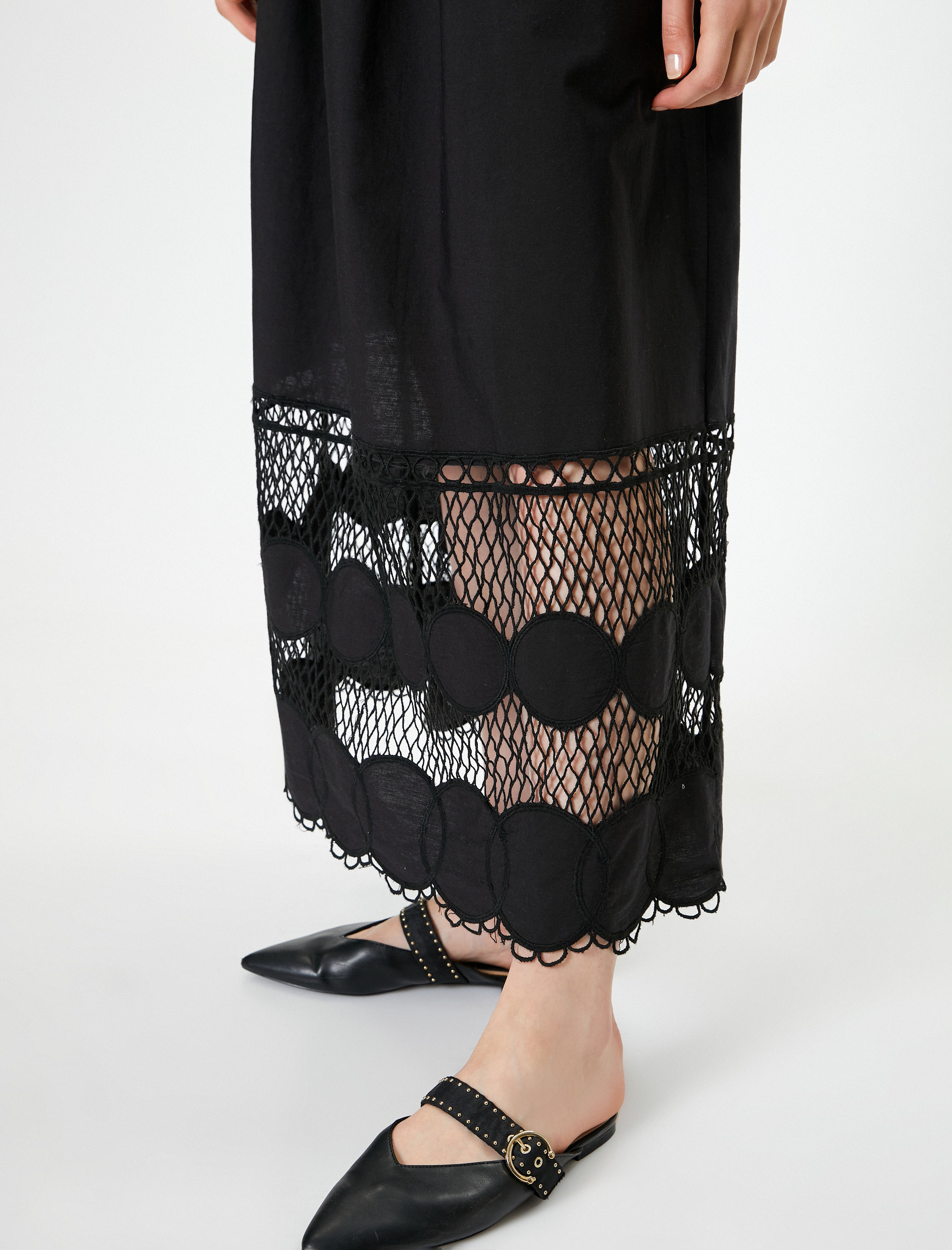   İnce Askılı Uzun Elbise Etek Ucu Fistolu A Form