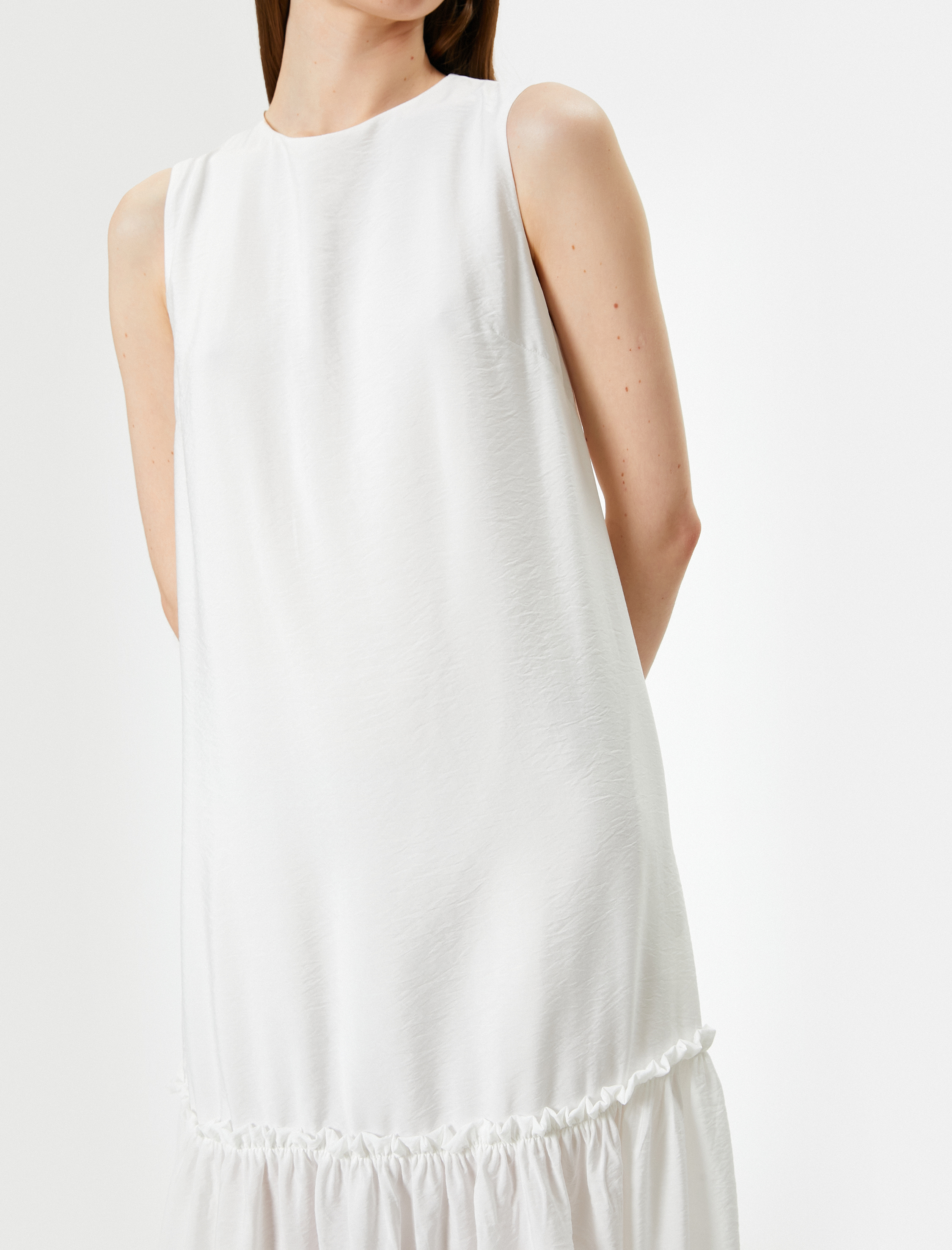 Kolsuz Viskon Uzun Elbise Astarlı Etek Uçları Fırfırlı Bisiklet Yaka