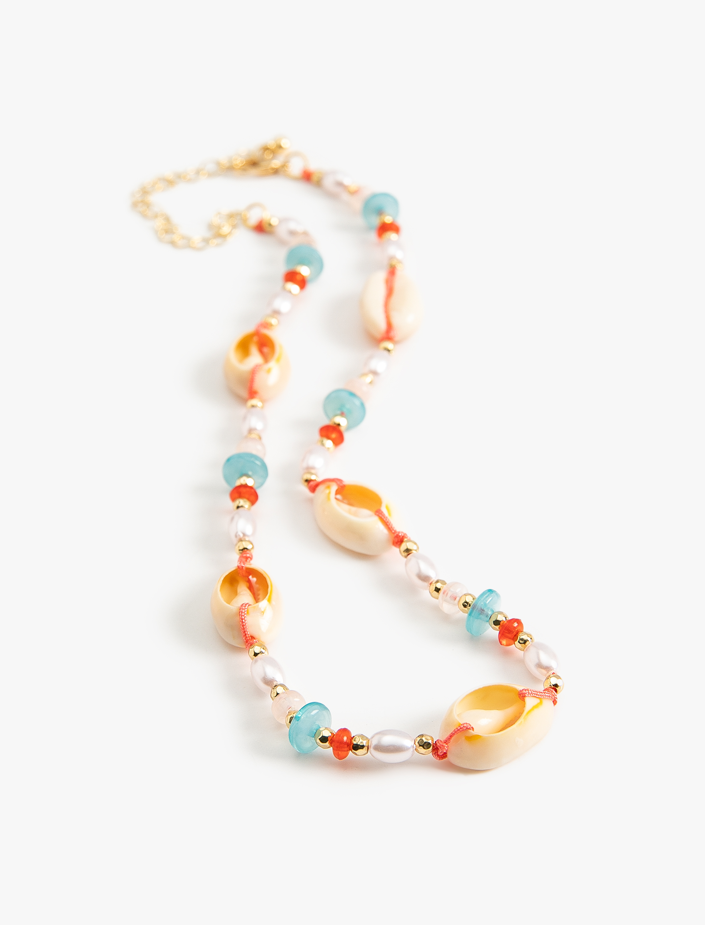  Kadın Boncuklu Kolye Deniz Kabuğu Detaylı