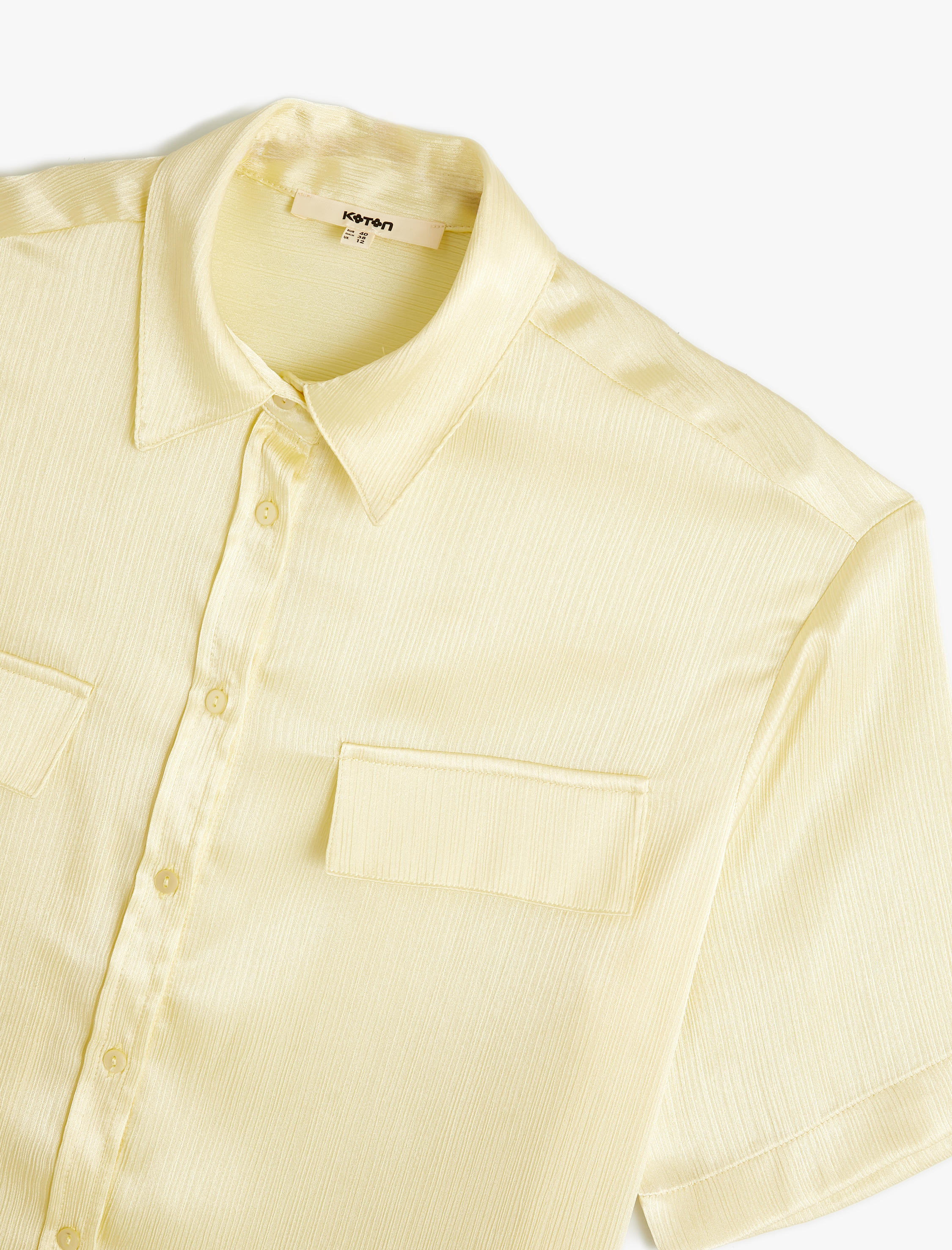   Saten Gömlek Kısa Kollu Rahat Kalıp Klasik Yaka