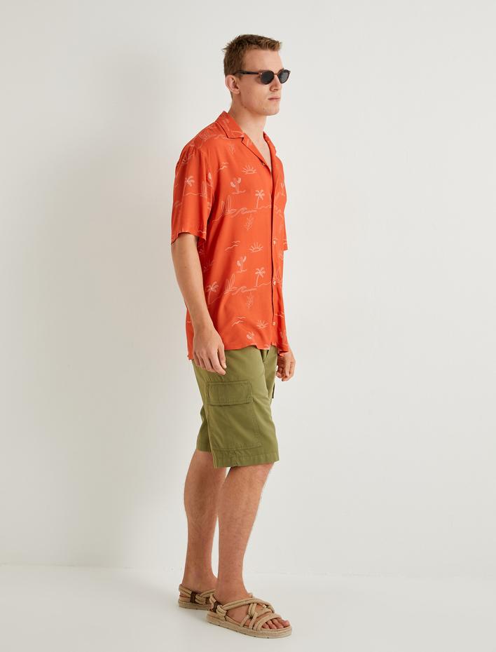  Hawaii Gömlek Kısa Kollu Desenli Düğmeli Yaka Detaylı Viskon Regular Fit