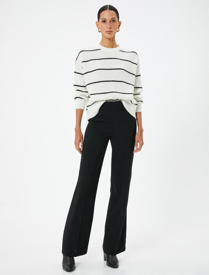  Triko Kazak Uzun Kollu Yuvarlak Yaka Yumuşak Dokulu