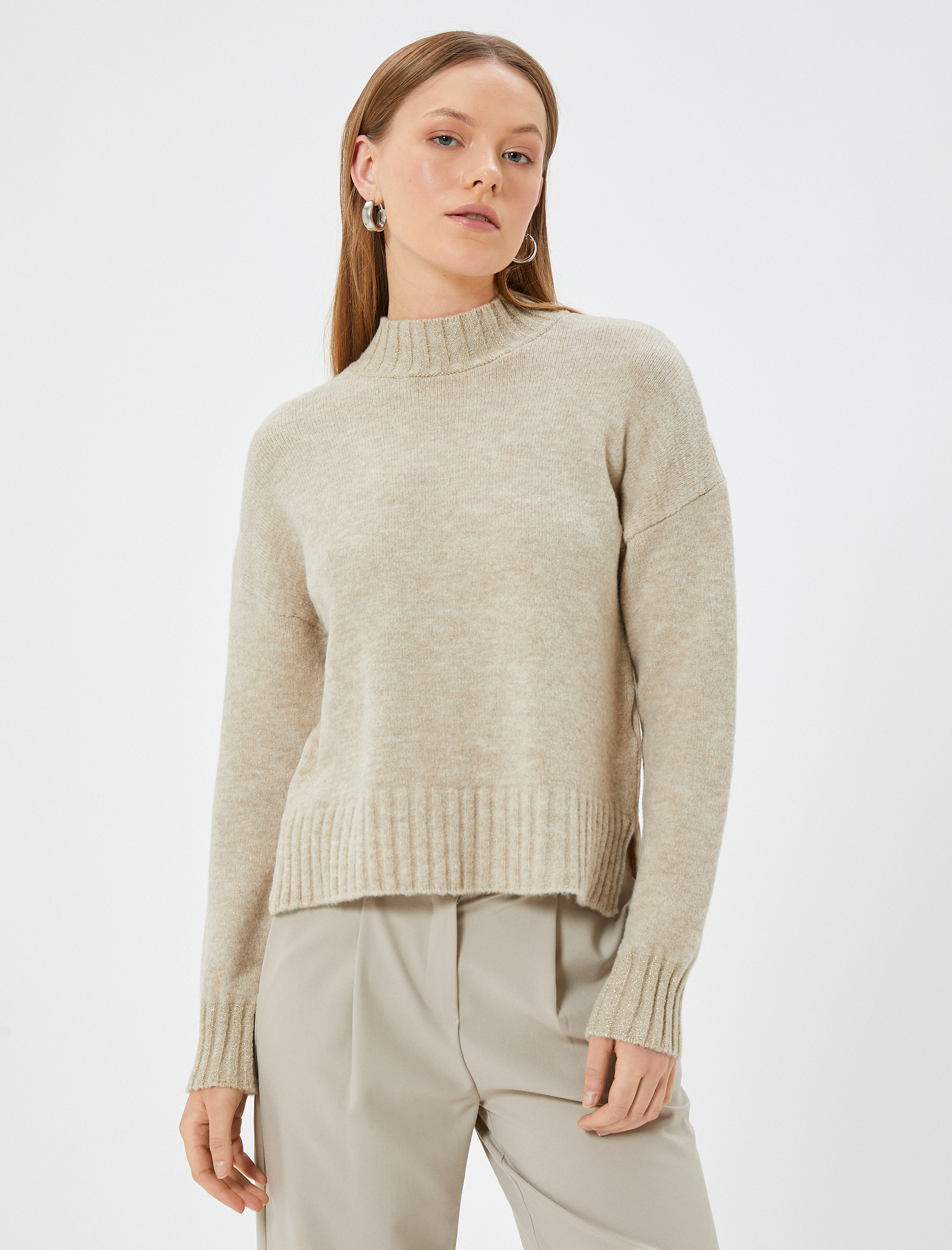   Dik Yaka Triko Kazak Uzun Kollu Yumuşak Dokulu