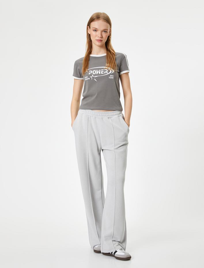  Kolej Tişört Baskılı Slim Fit Bisiklet Yaka Şerit Detaylı