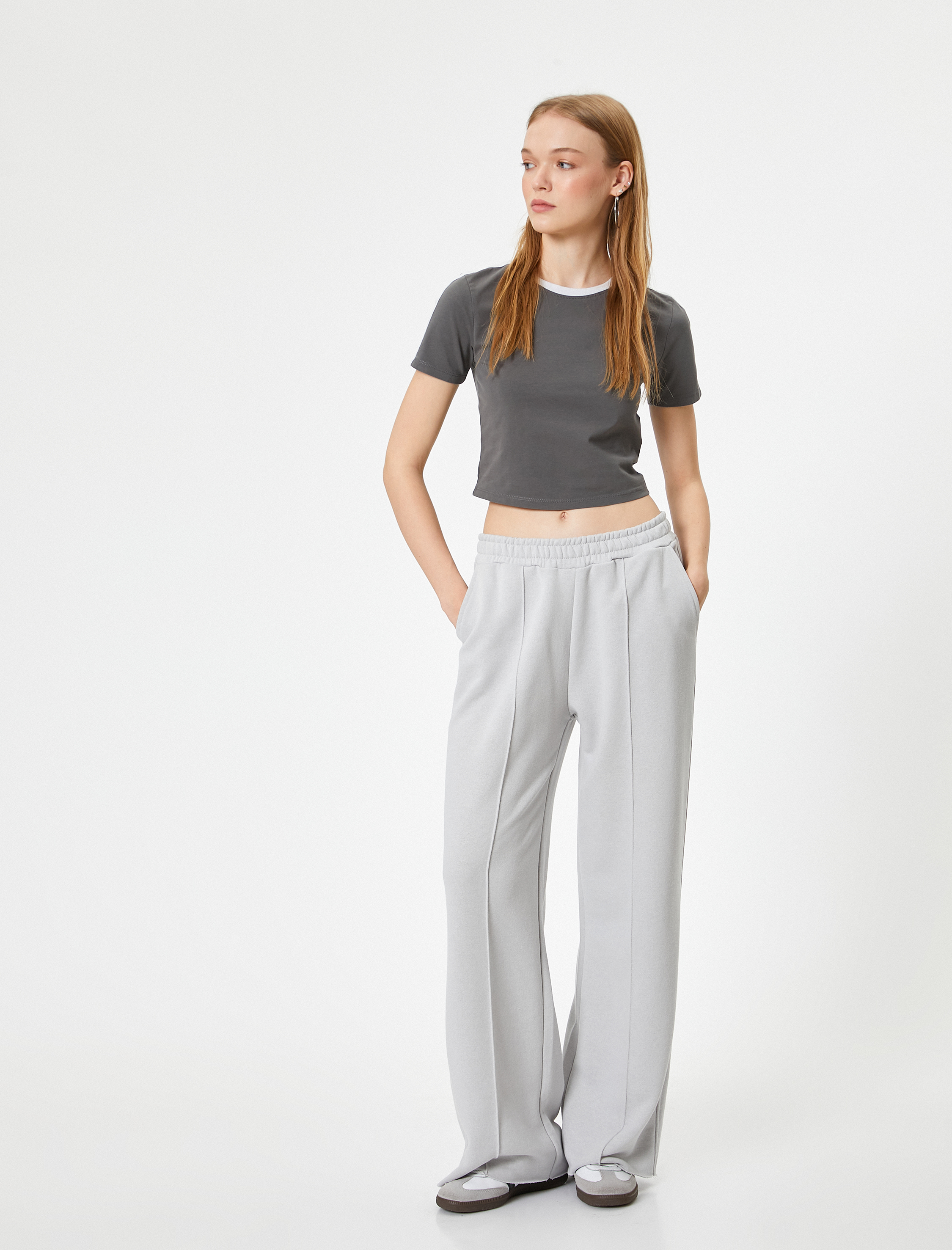   Arkası Baskılı Tişört Crop Bisiklet Yaka Likralı Slim Fit