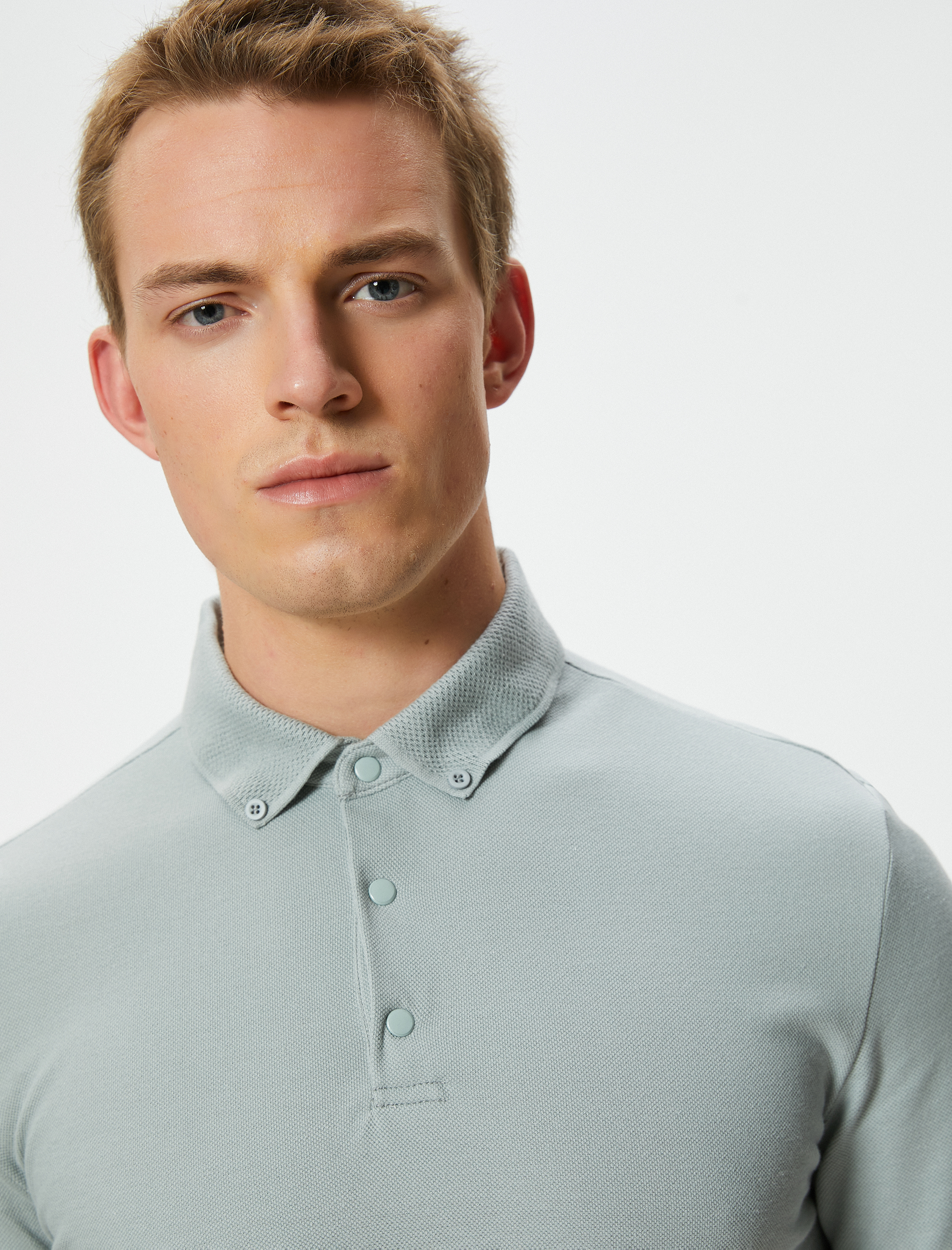   Polo Yaka Tişört Slim Fit Çıt Çıt Düğme Detaylı Kısa Kollu Pamuklu