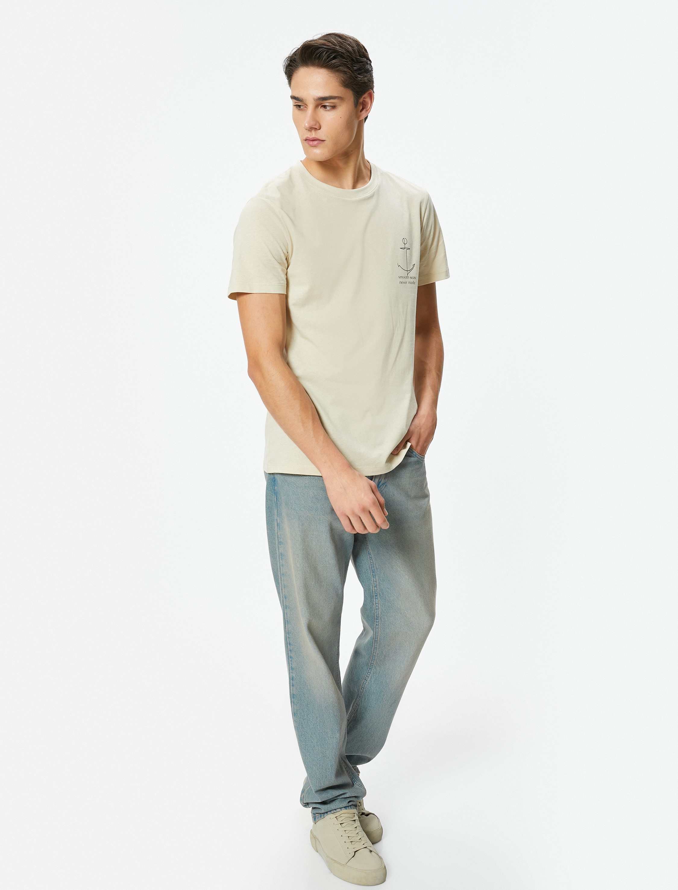   Slim Fit Tişört Baskılı Bisiklet Yaka Kısa Kollu Pamuklu