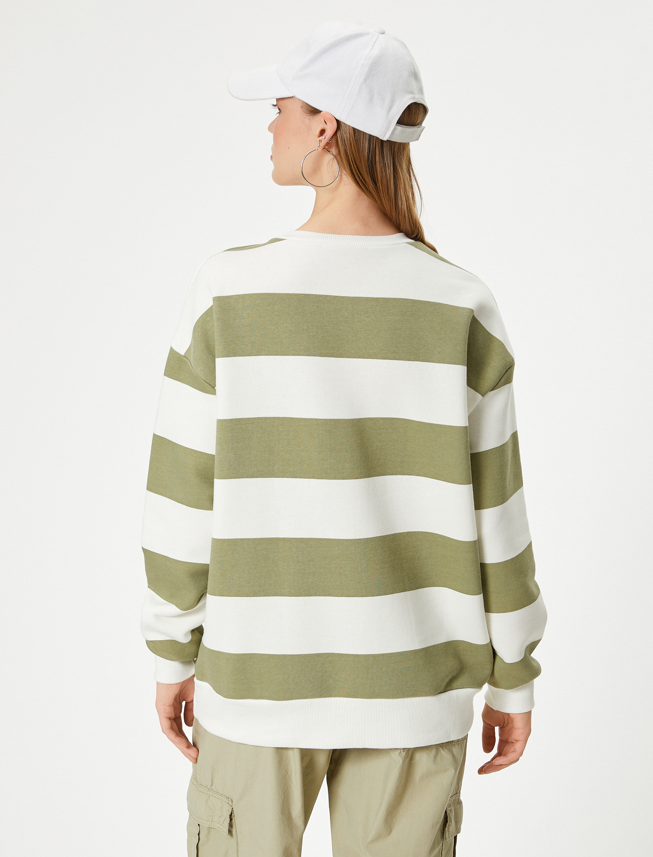   Şardonlu Bisiklet Yaka Sweatshirt Relax Fit Ribanalı Uzun Kollu