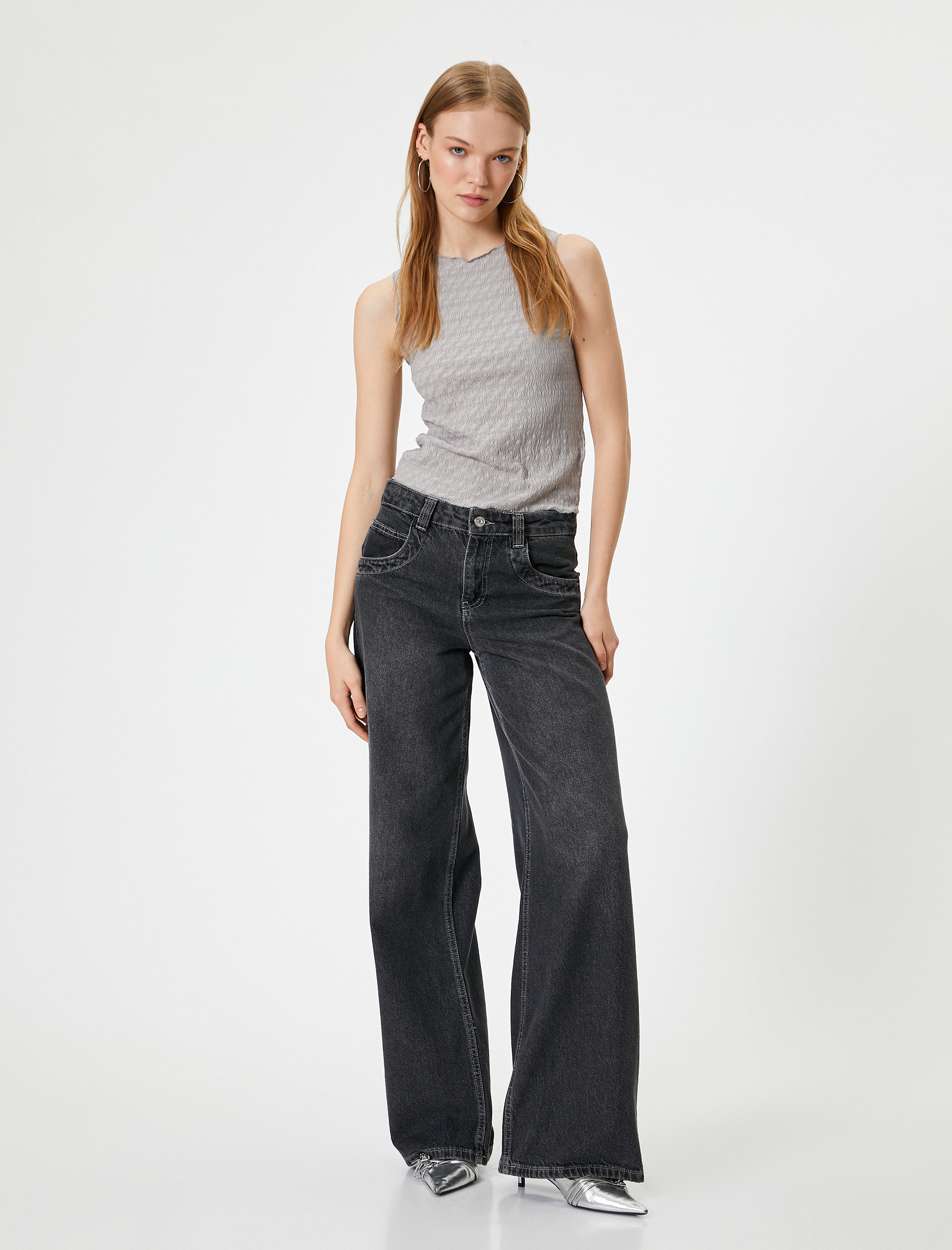   Dokulu Kısa Tişört Kısa Kollu Bisiklet Yaka Bürümcük Kumaş Bürümcük