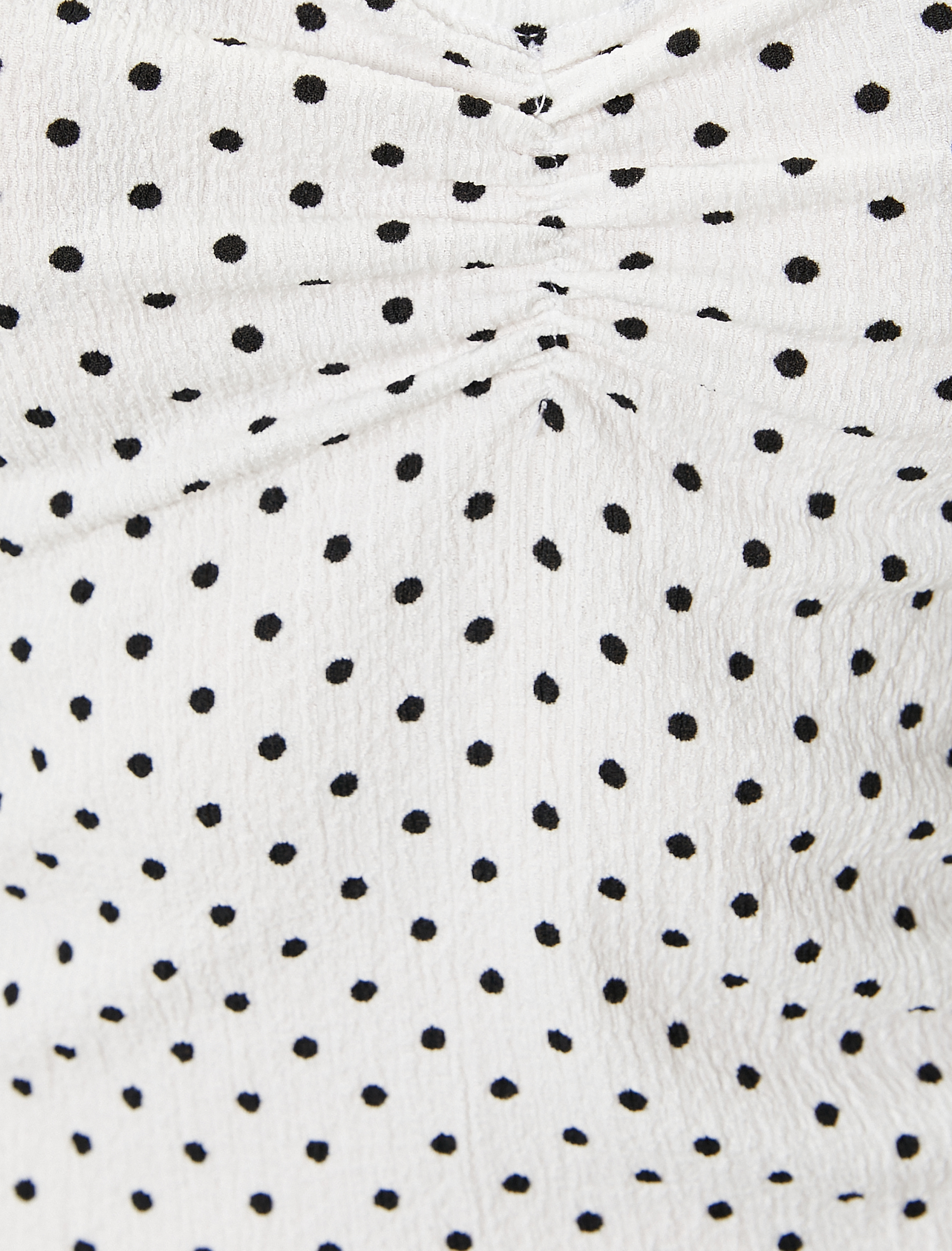   V Yaka Tişört Puantiyeli Büzgülü Kısa Kollu Bürümcük