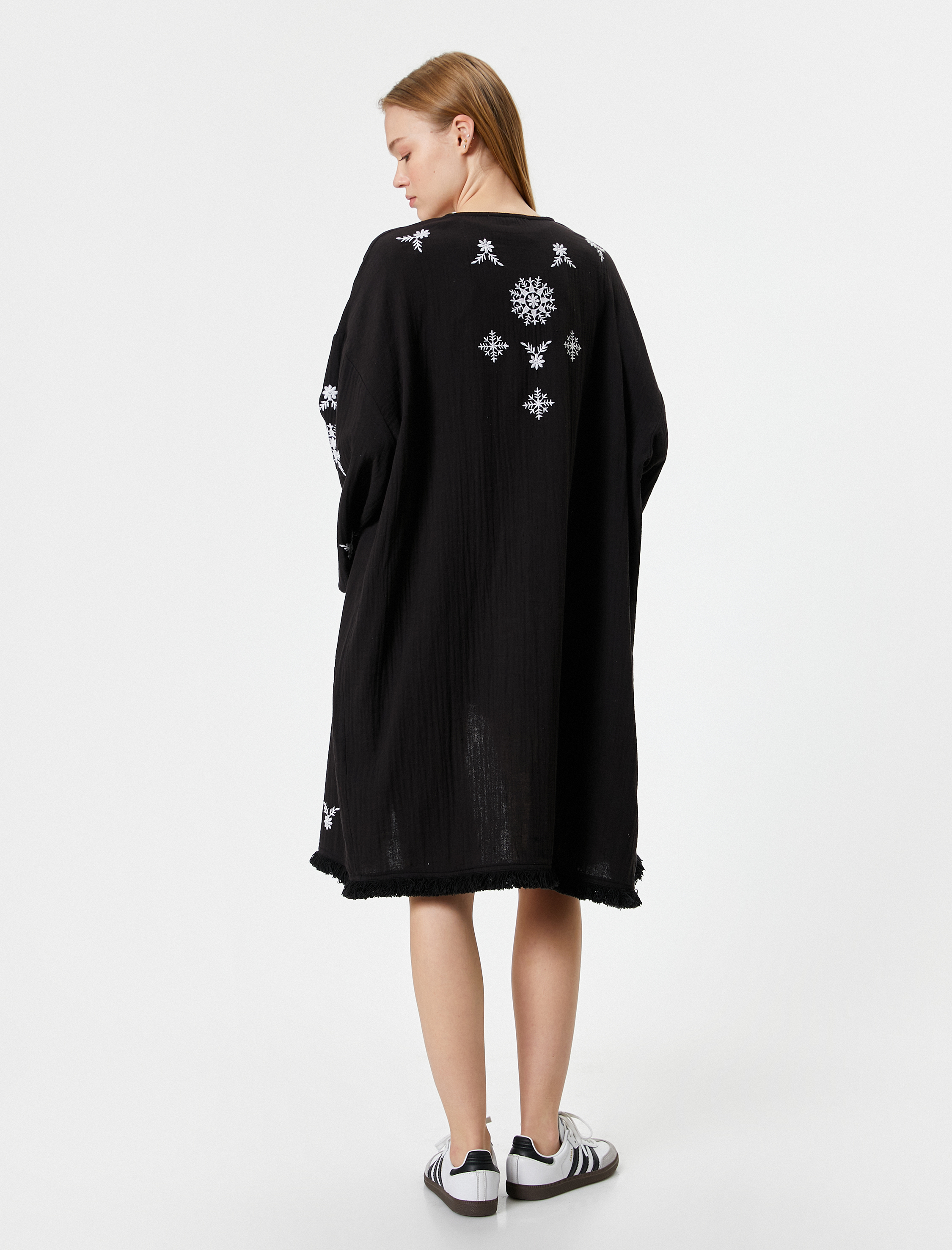   Midi Kimono Nakışlı Oversize Asimetrik Kesim