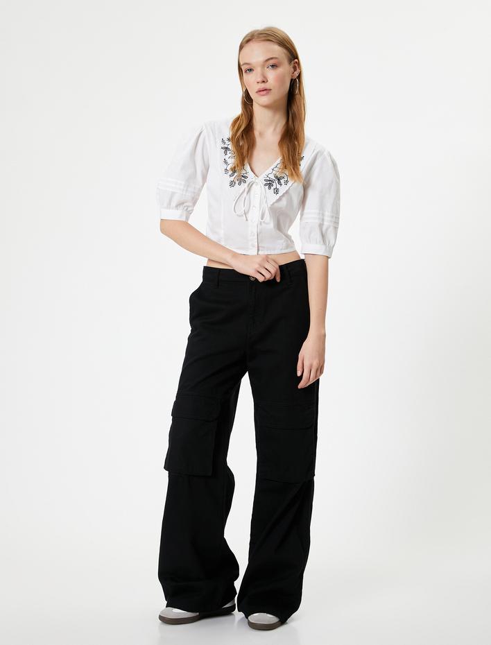  Balon Kol Bluz Bebe Yaka Düğmeli Kısa Kollu Nakışlı Slim Fit