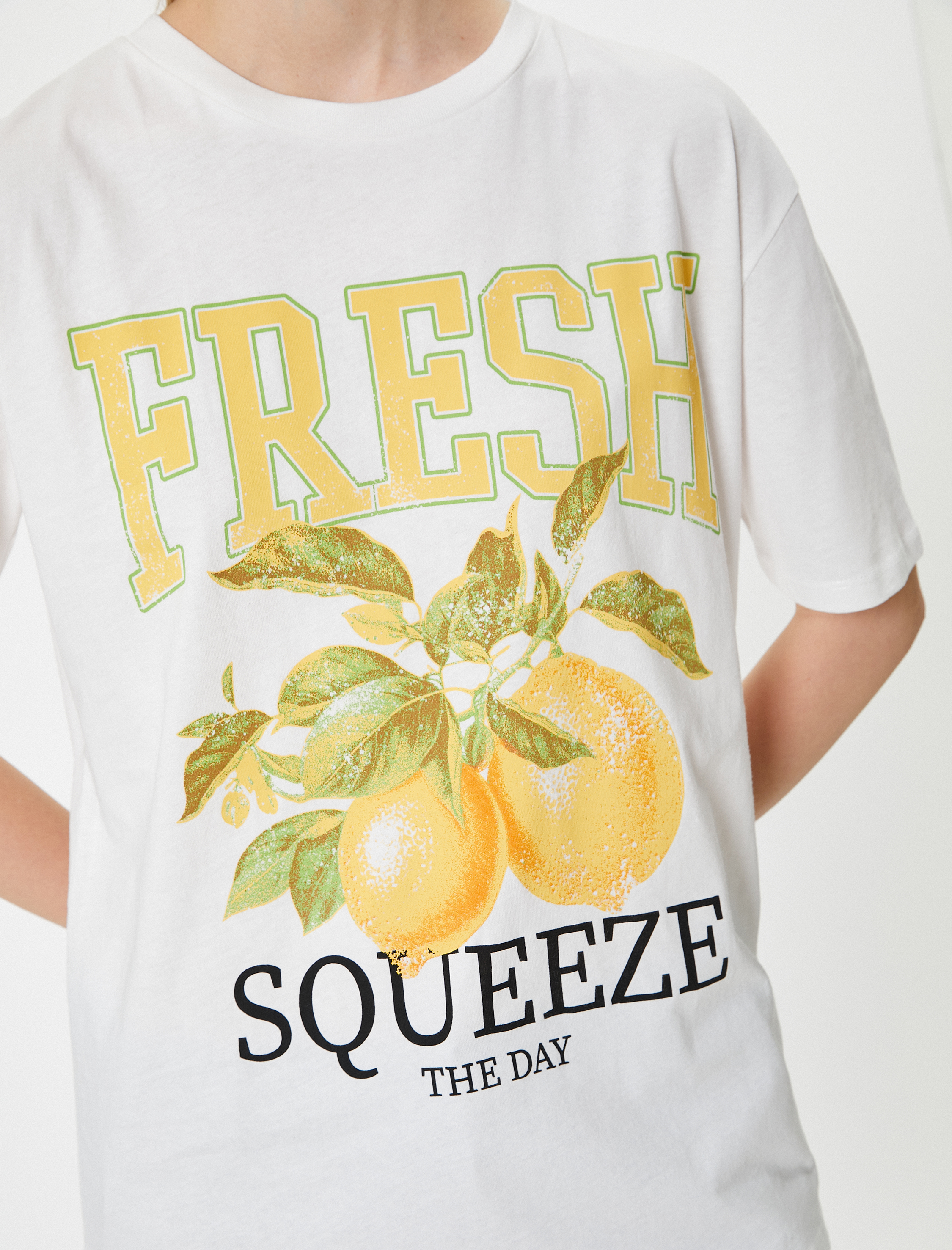   Meyve Baskılı Tişört Relax Fit Bisiklet Yaka Kısa Kollu