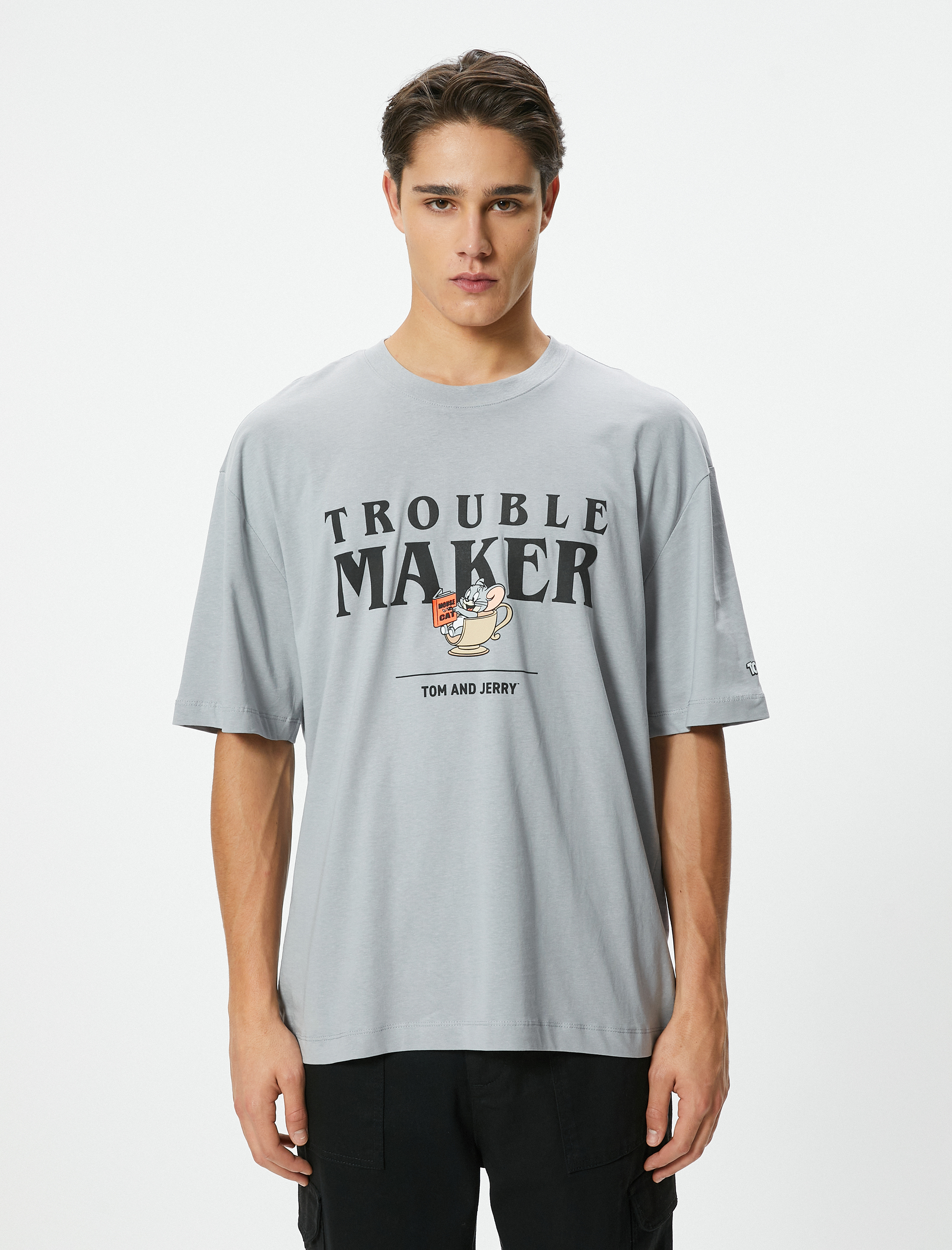   Tom ve Jerry Tişört Lisanslı Oversize Kısa Kollu Bisiklet Yaka Pamuklu