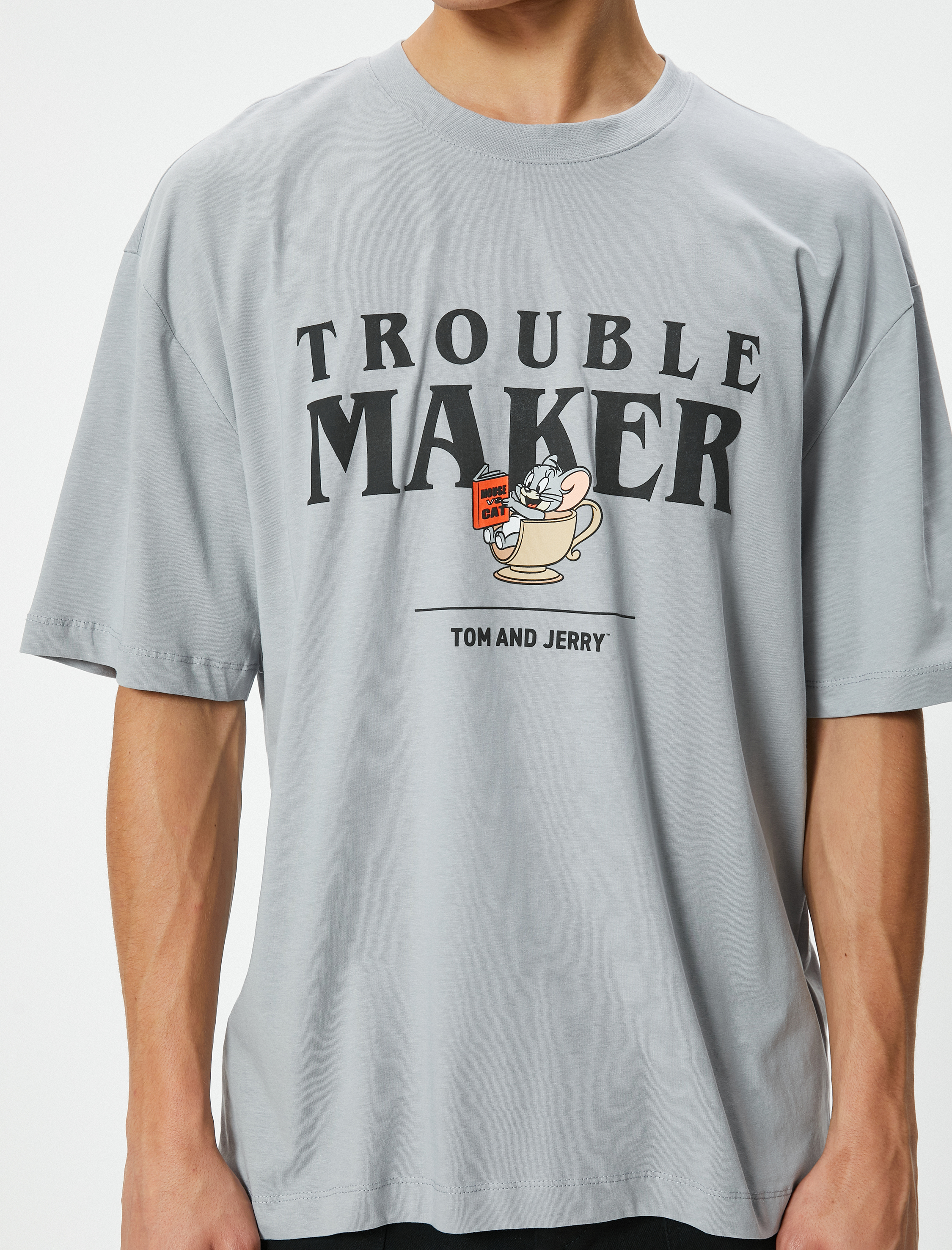   Tom ve Jerry Tişört Lisanslı Oversize Kısa Kollu Bisiklet Yaka Pamuklu