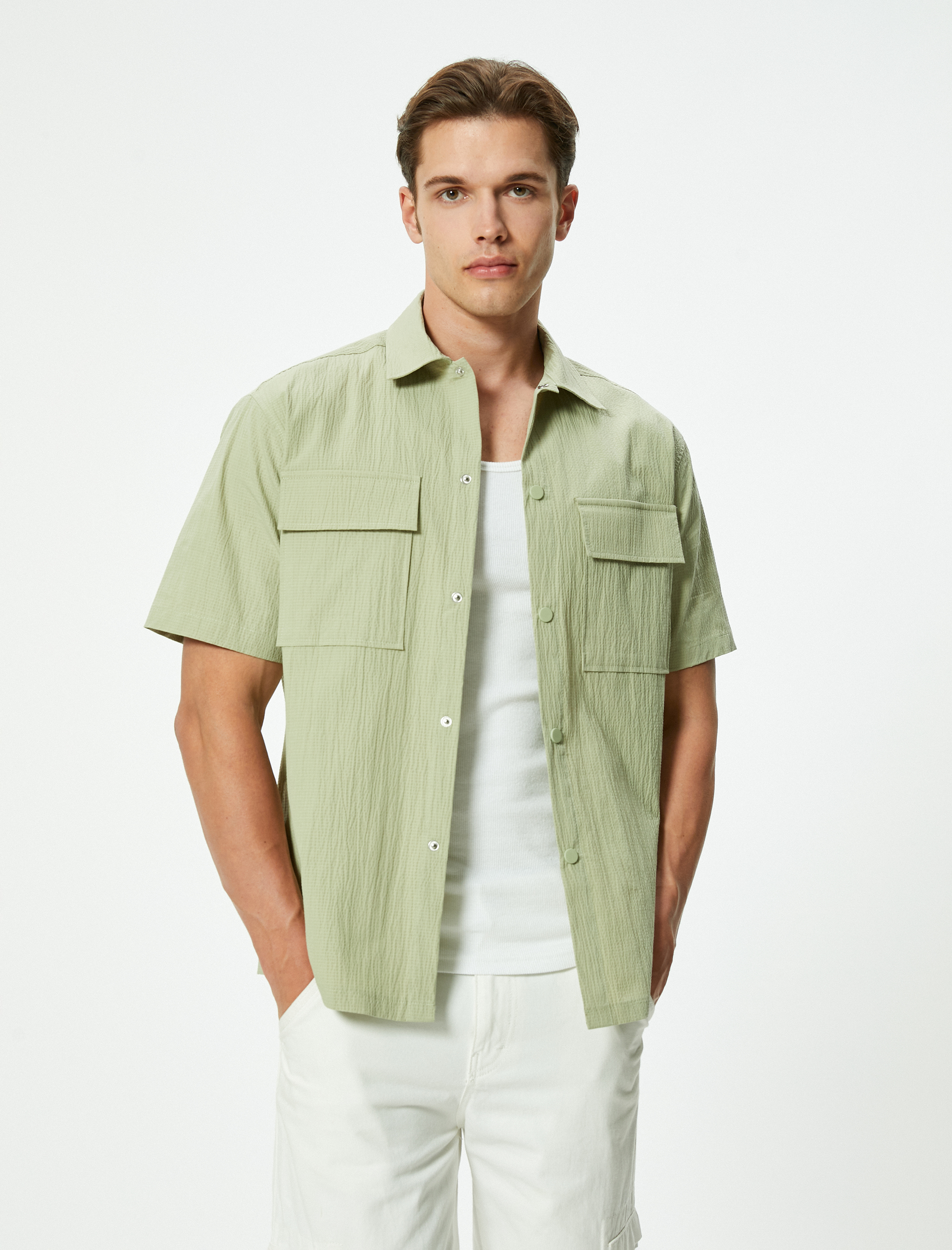   Kısa Kollu Gömlek Düğmeli Kapaklı Cep Detaylı Pamuklu Regular Fit