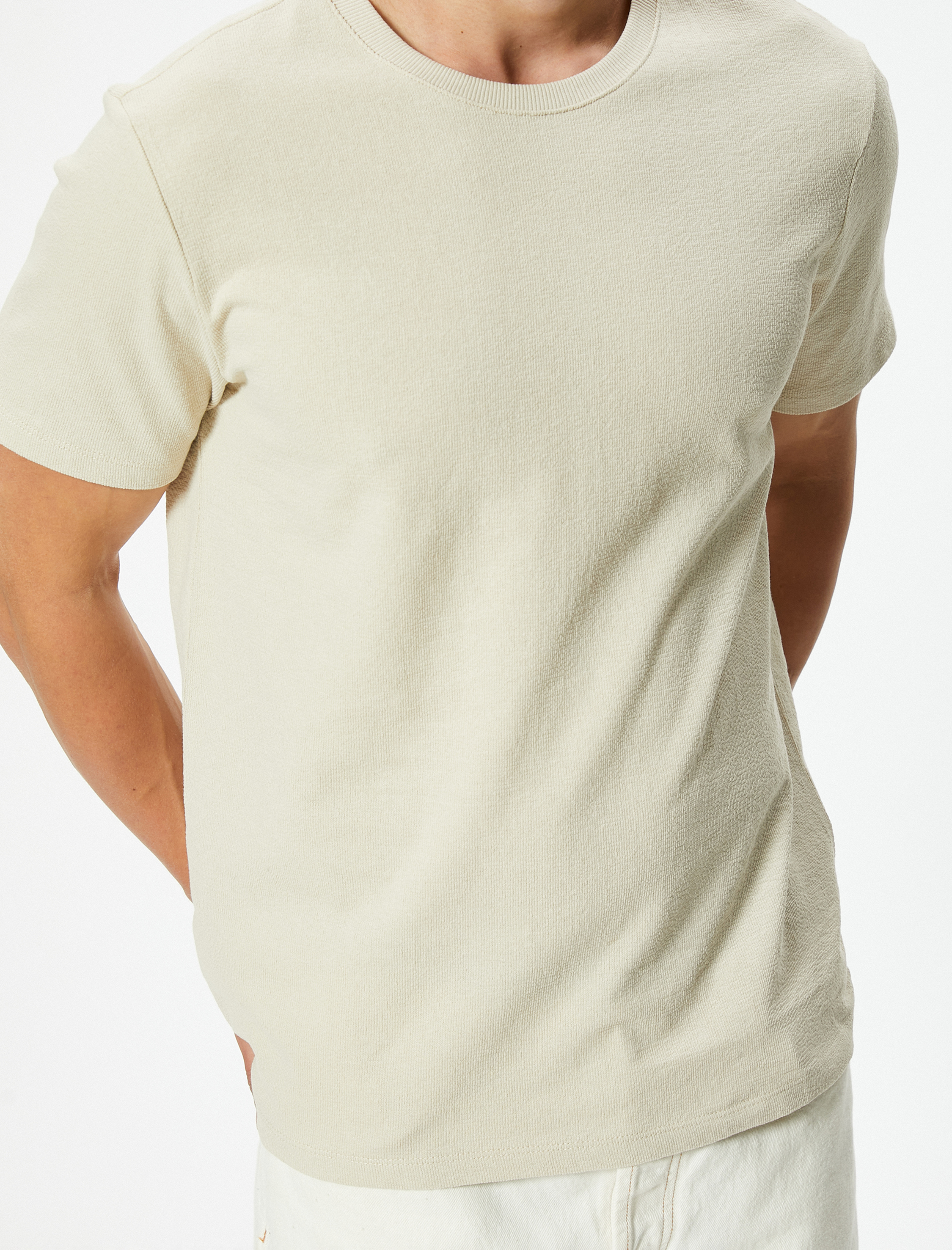   Pamuklu Bisiklet Yaka Kısa Kollu Basic Tişört