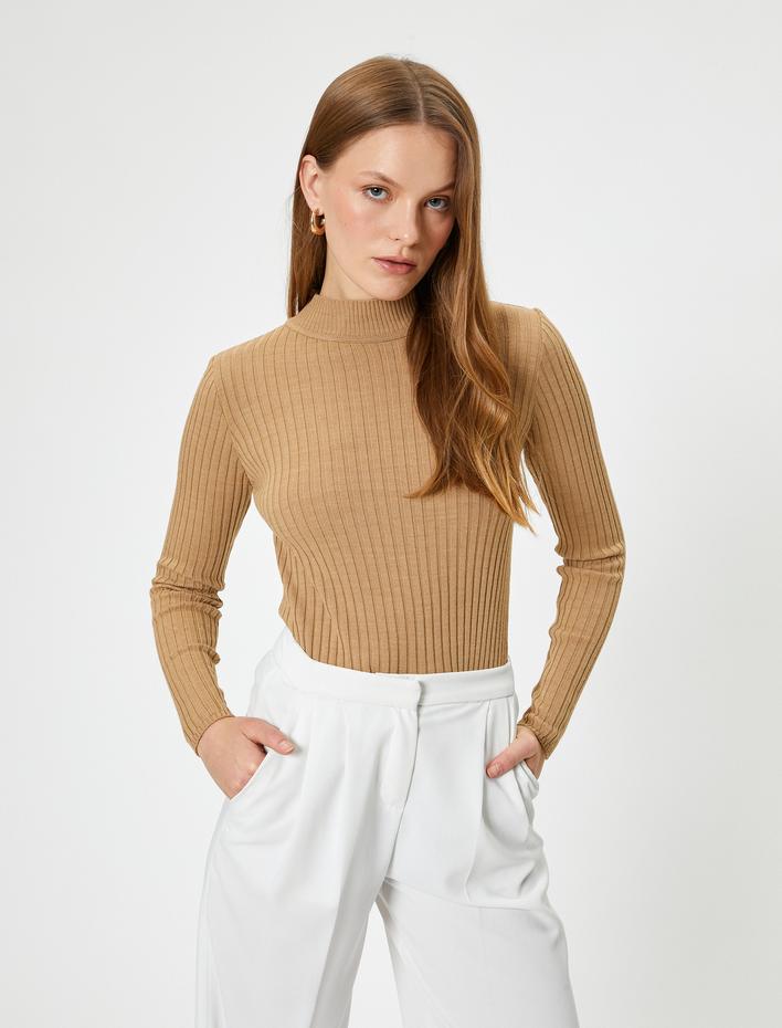  Dik Yaka Kazak Uzun Kollu Kaşkorse