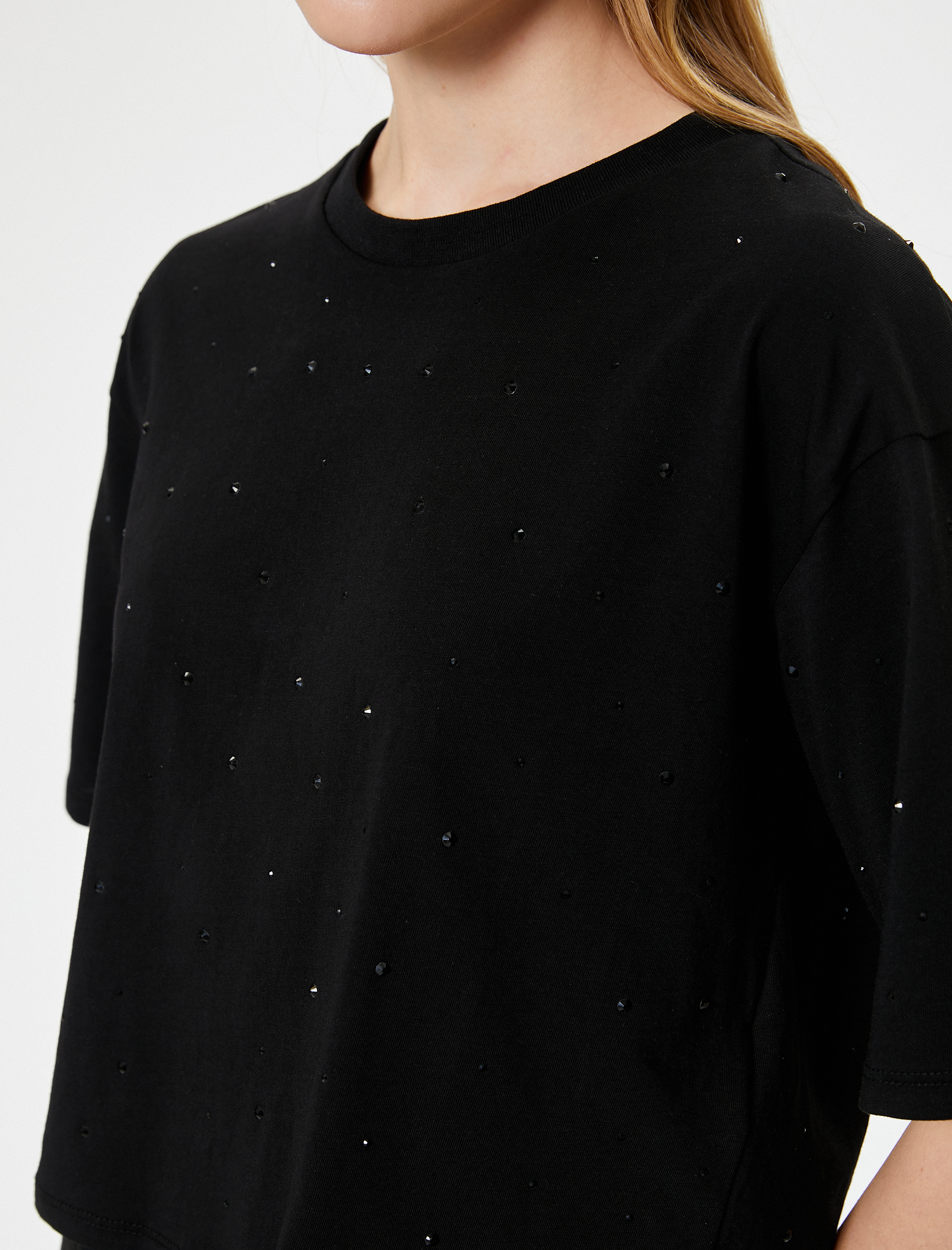   Taşlı Tişört Kısa Kollu Bisiklet Yaka Pamuklu Rahat Kalıp