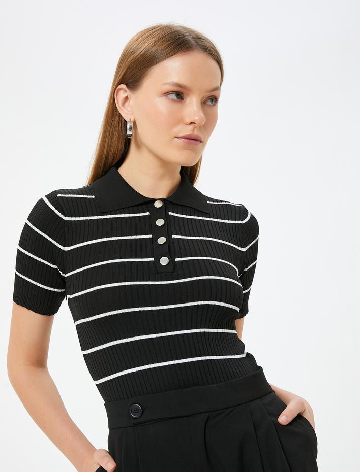  Polo Yaka Triko Kazak Kısa Kollu Gold Düğme Detaylı