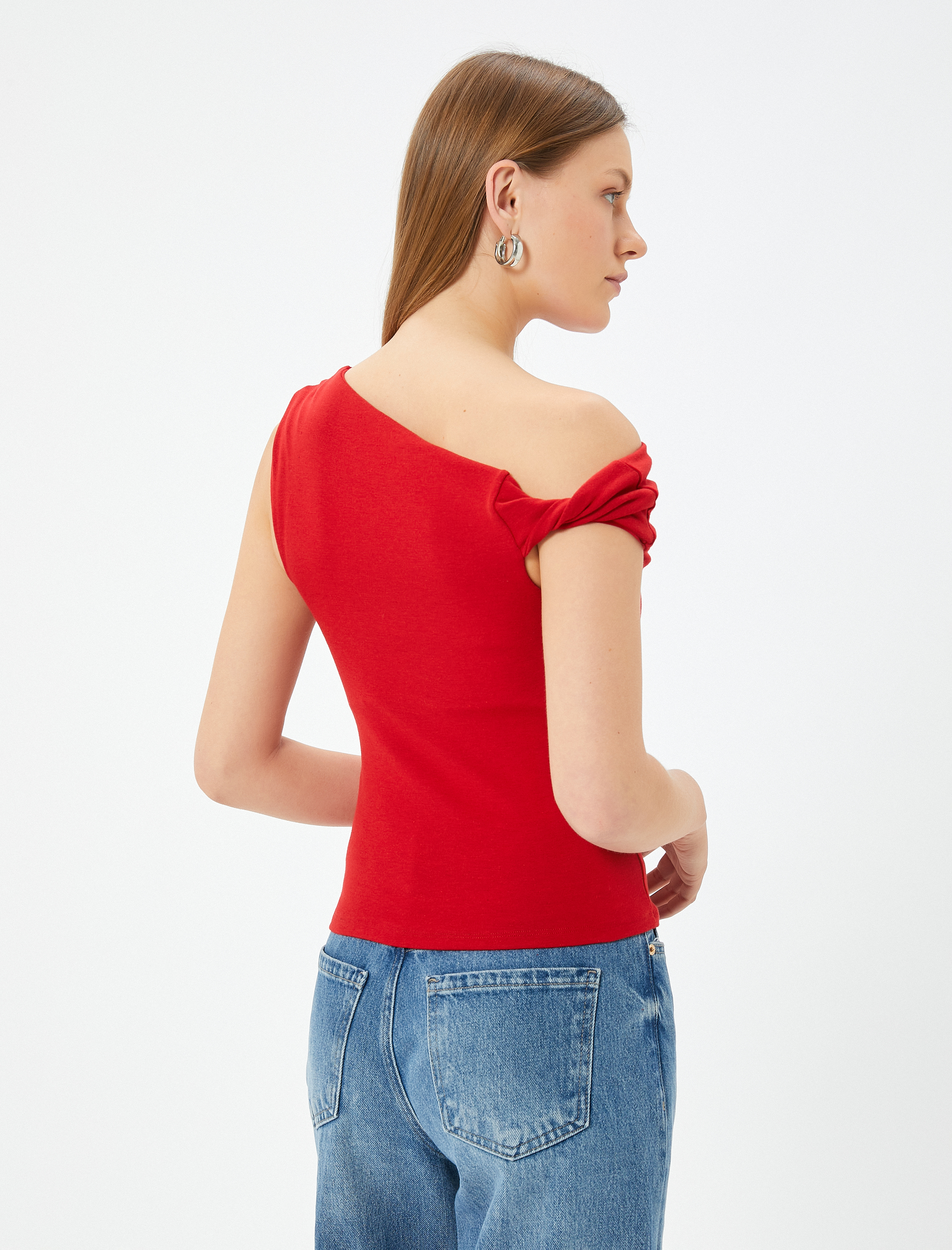   Kayık Yaka Üst Kolsuz Drapeli