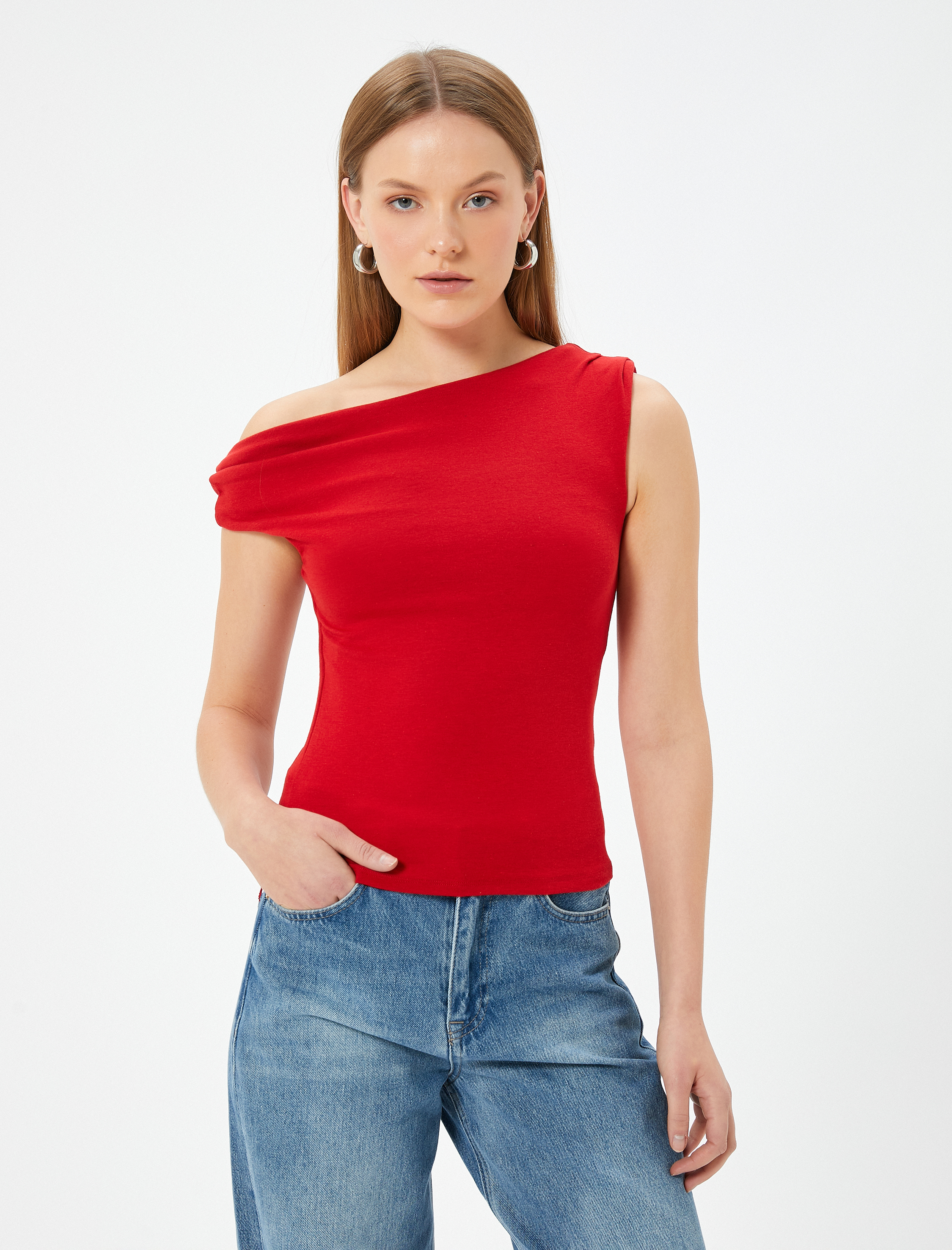   Kayık Yaka Üst Kolsuz Drapeli