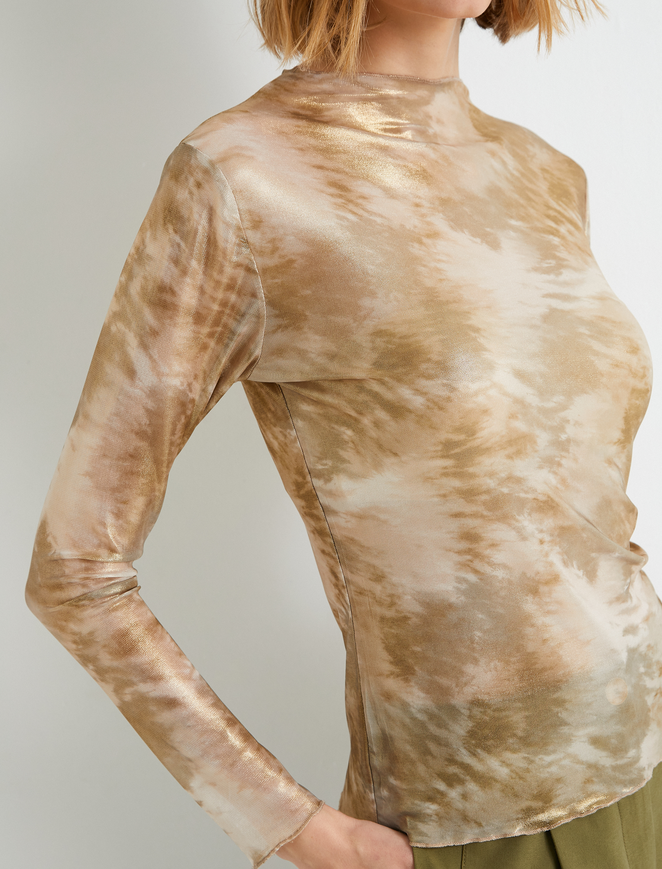 Metalik Parlak Tül Body Uzun Kollu Dik Yaka