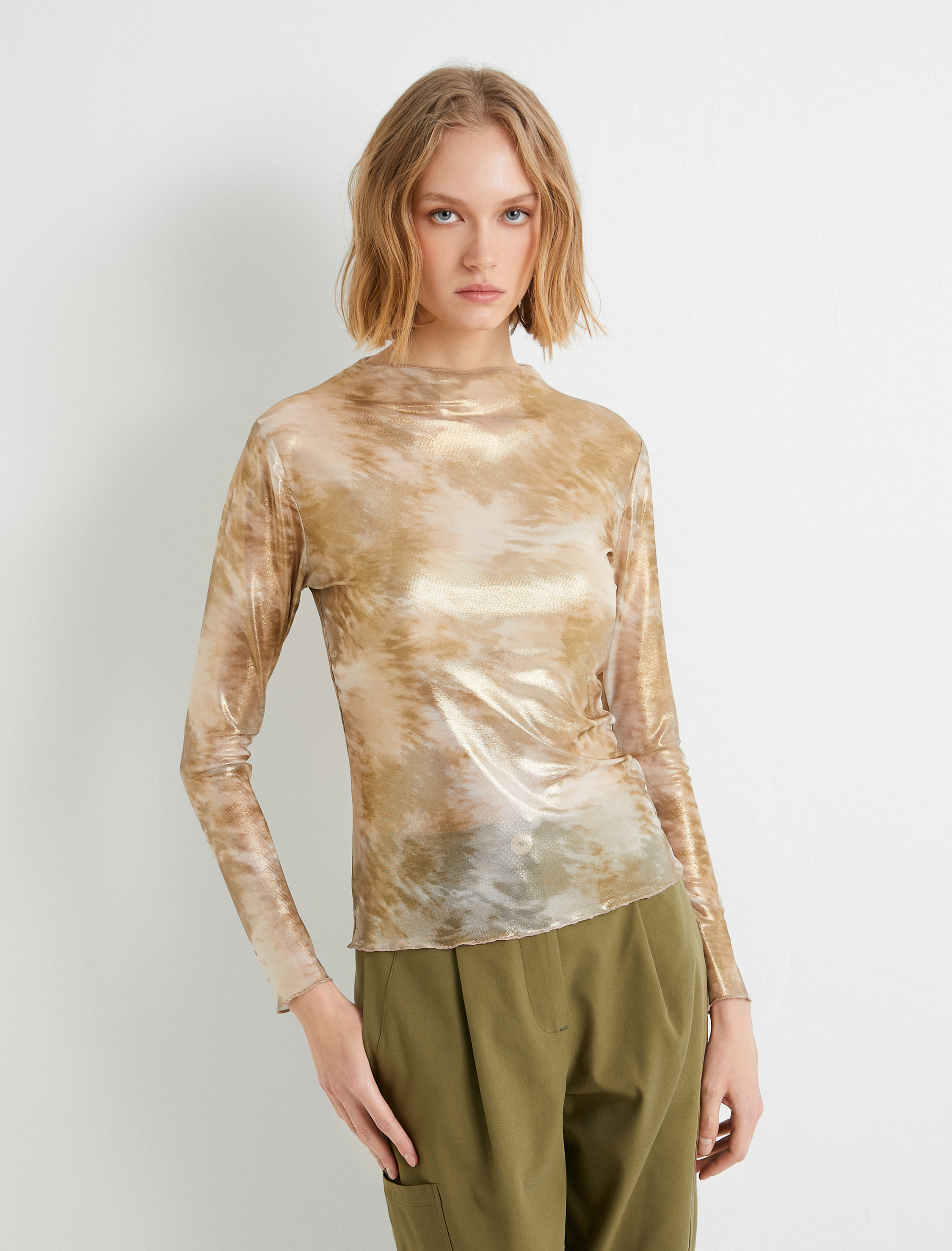 Metalik Parlak Tül Body Uzun Kollu Dik Yaka