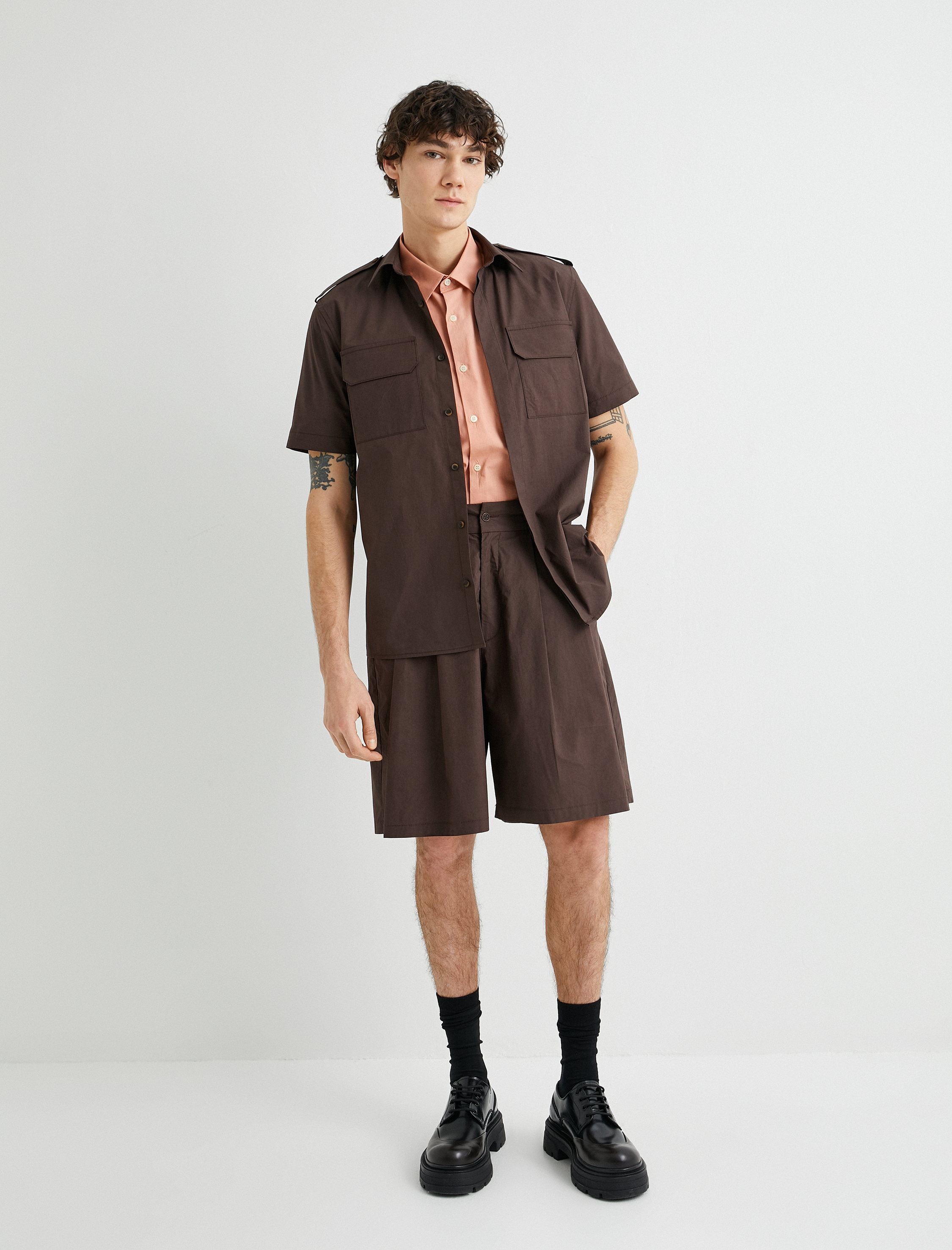   Kısa Kollu Gömlek Çift Cep Detaylı Düğmeli Regular Fit