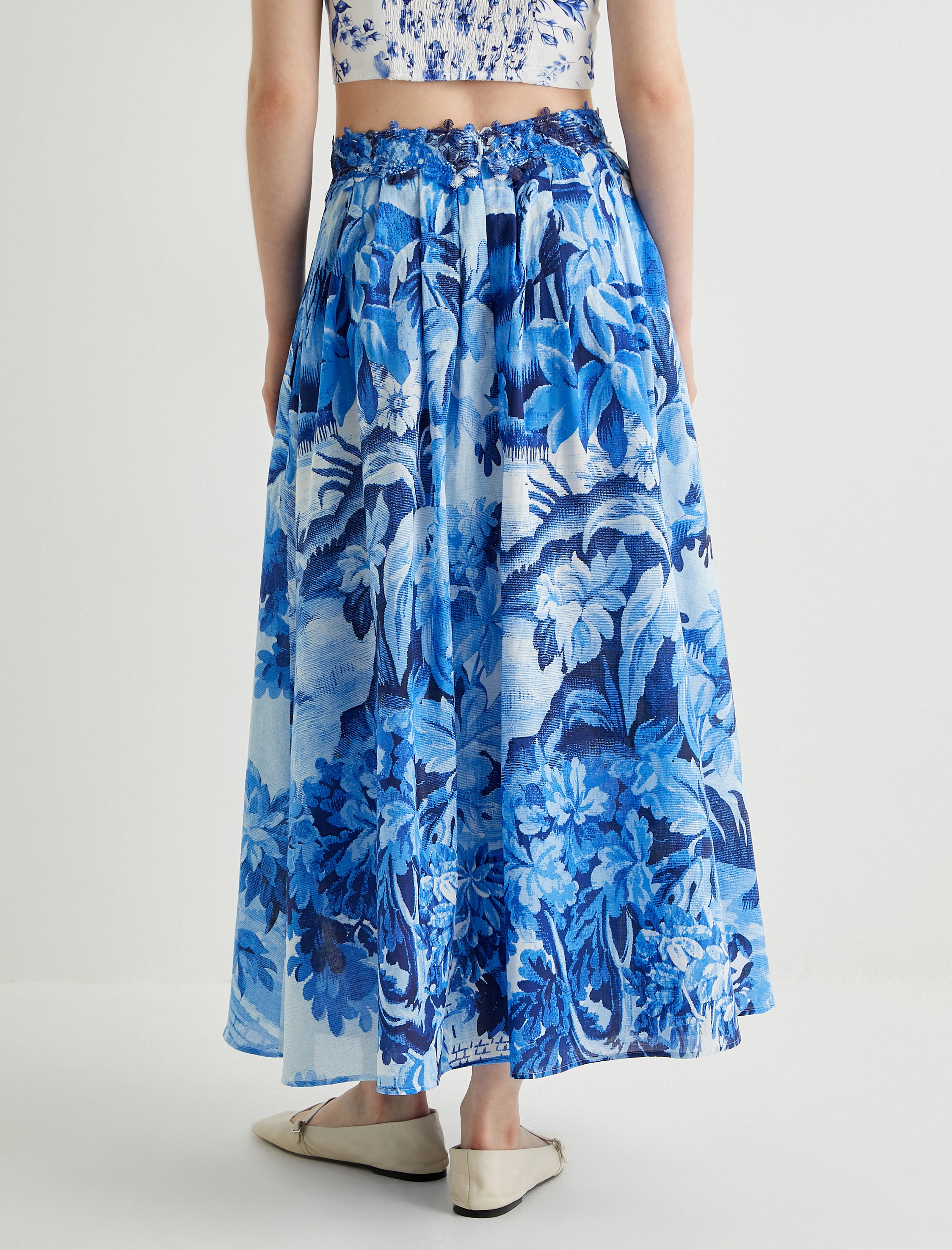   Pileli Çiçekli Uzun Etek Keten Karışımlı Yırtmaç Detaylı Rahat Kalıp