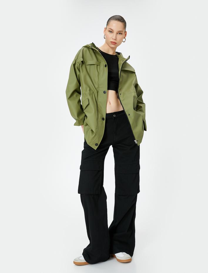  Uzun Yağmurluk Su Geçirmez Kapüşonlu Fermuarlı Düğmeli