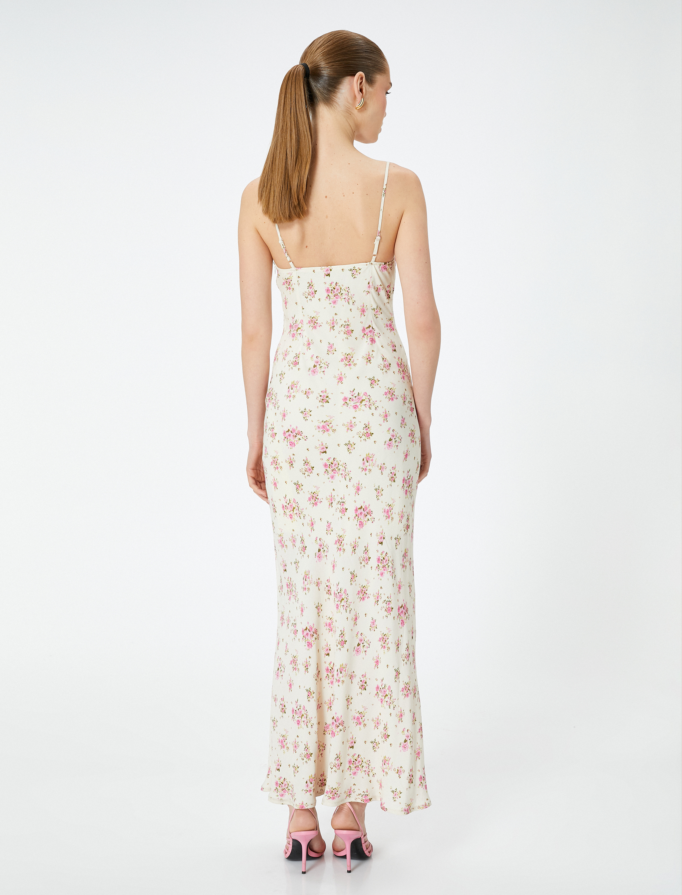   Koton X Sibil Çetinkaya - Askılı Çiçekli Uzun Elbise