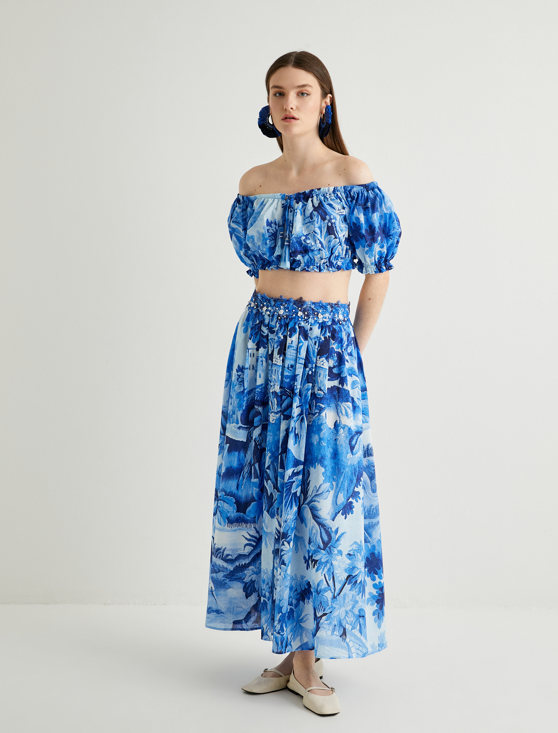   Omzu Açık Üst Crop Balon Kollu Çiçekli Püsküllü Pamuklu