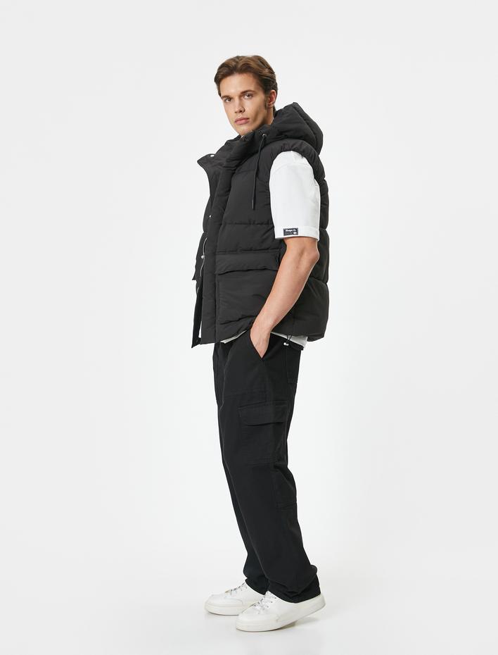  Şişme Yelek Kapüşonlu Cepli Fermuar Kapamalı