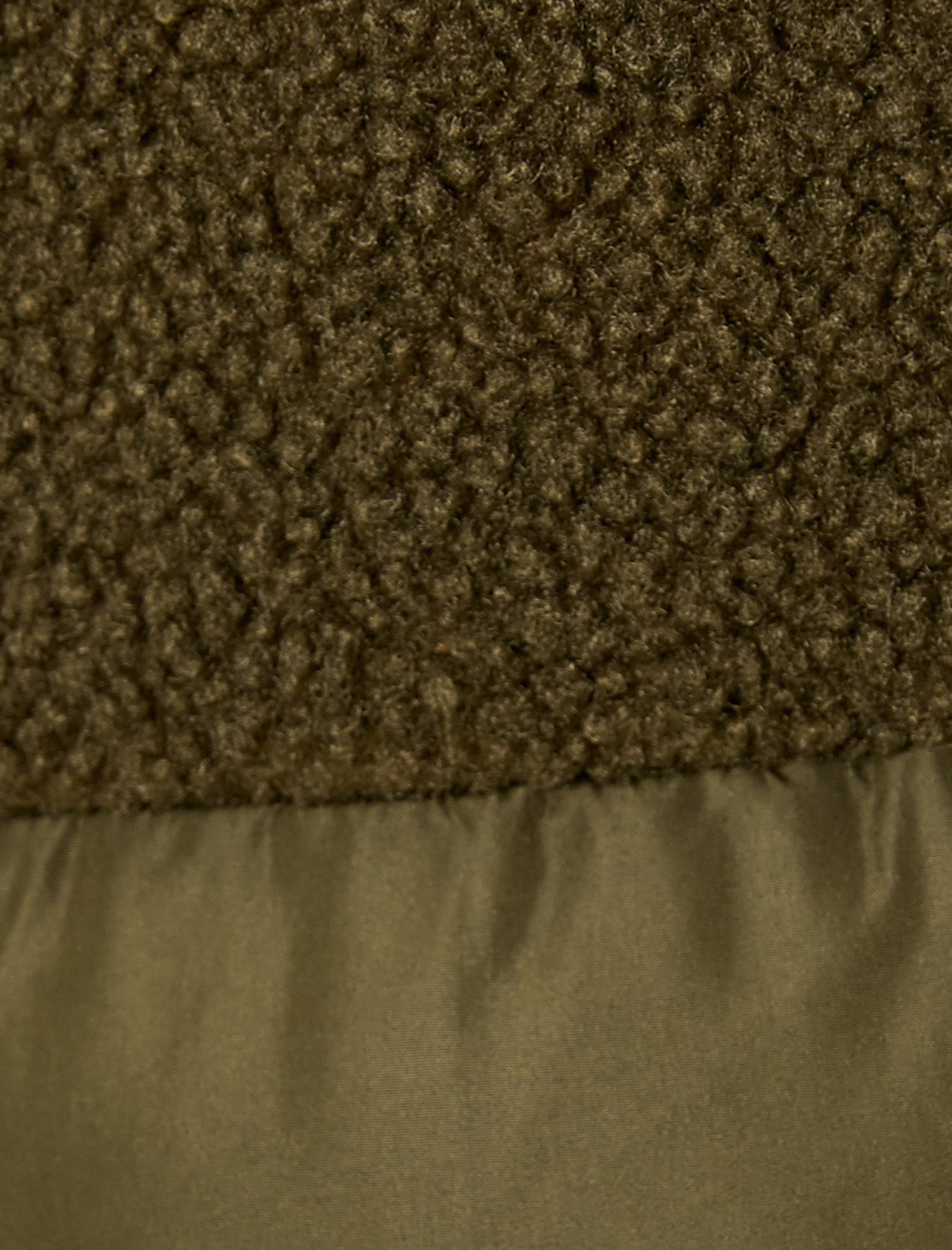 Şişme Mont Peluş Detaylı Dik Yaka Fermuarlı Cepli