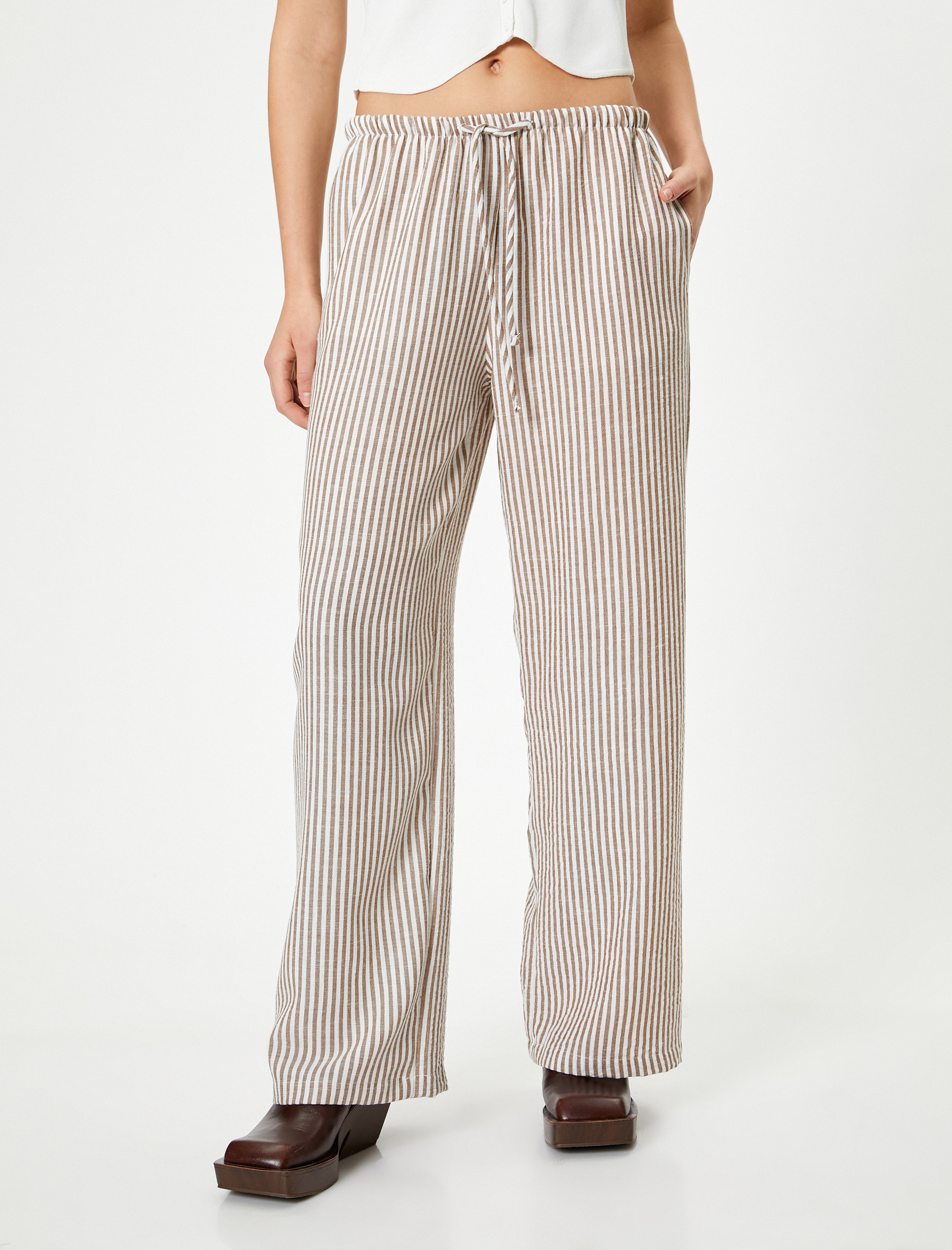   Bol Paça Pantolon Beli Bağcıklı Cepli Standart Bel