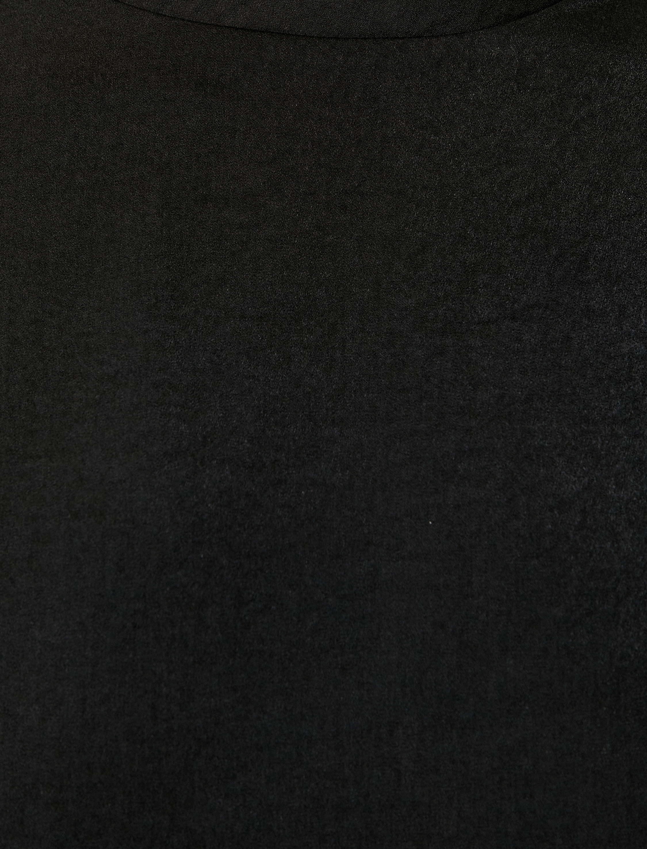   Basic Bluz Aerobin Saten Kumaş Kısa Kollu Bisiklet Yaka Rahat Kalıp