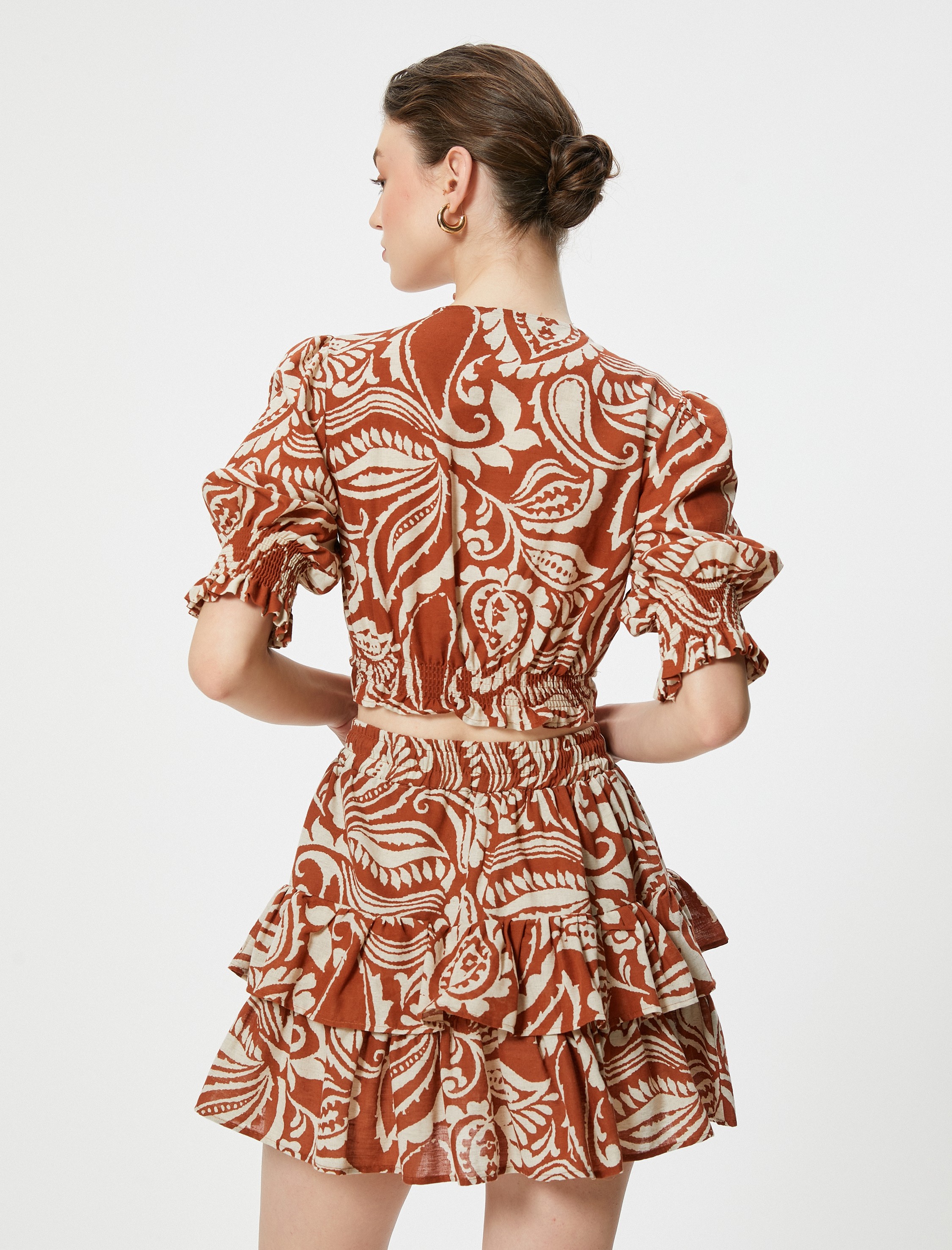   Keten Karışımlı Balon Kol Crop Bluz Kruvaze Yaka Fiyonk Bağlama Detaylı