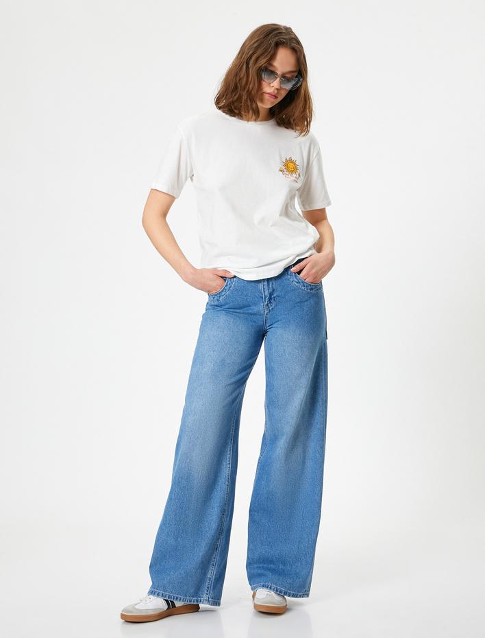  Arkası Baskılı Tişört Rahat Kesim Bisiklet Yaka Kısa Kollu